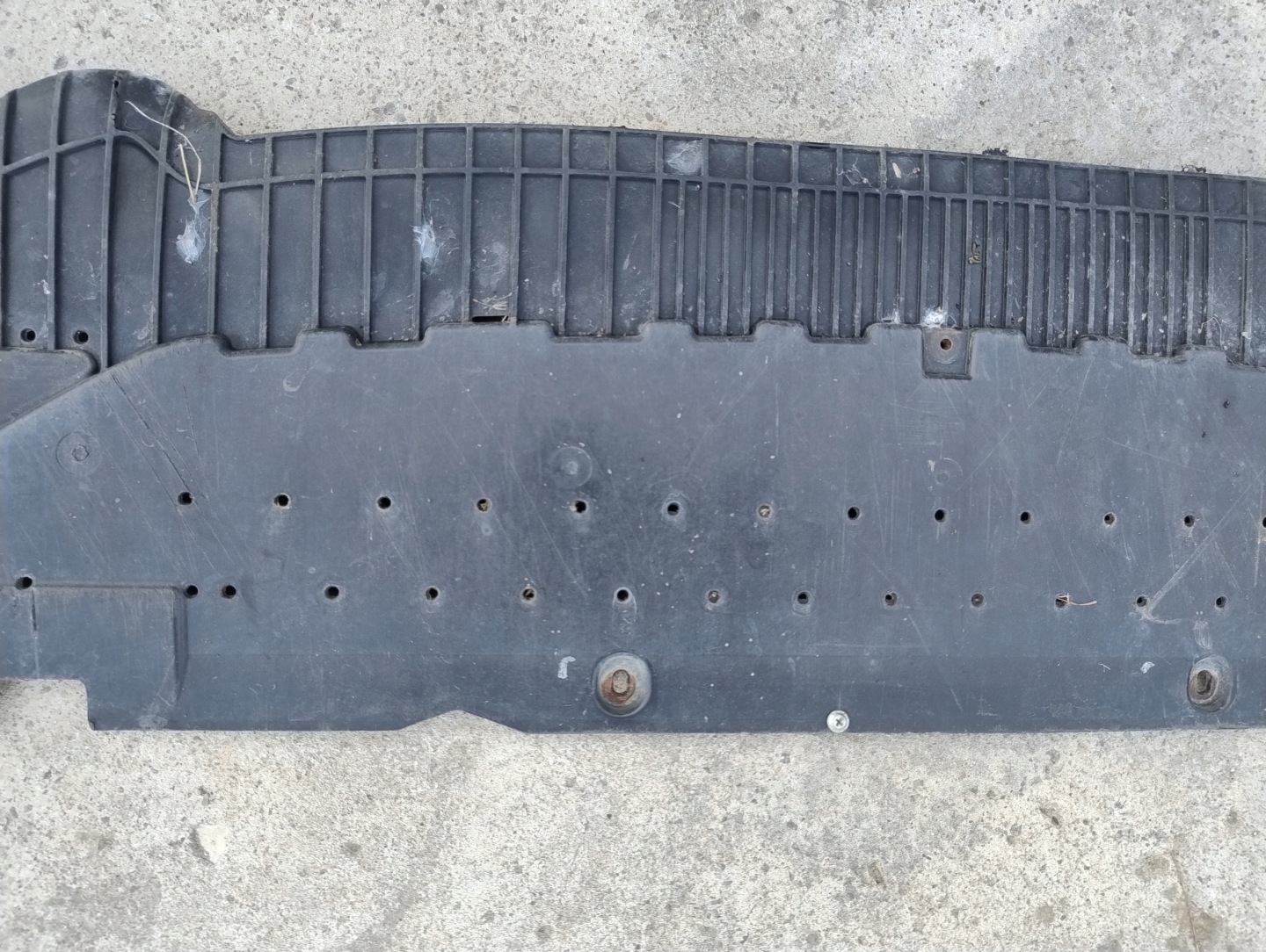 AUDI A4 B8 Blende Abdeckung abdeckung unter Stoßstange 8K0807233