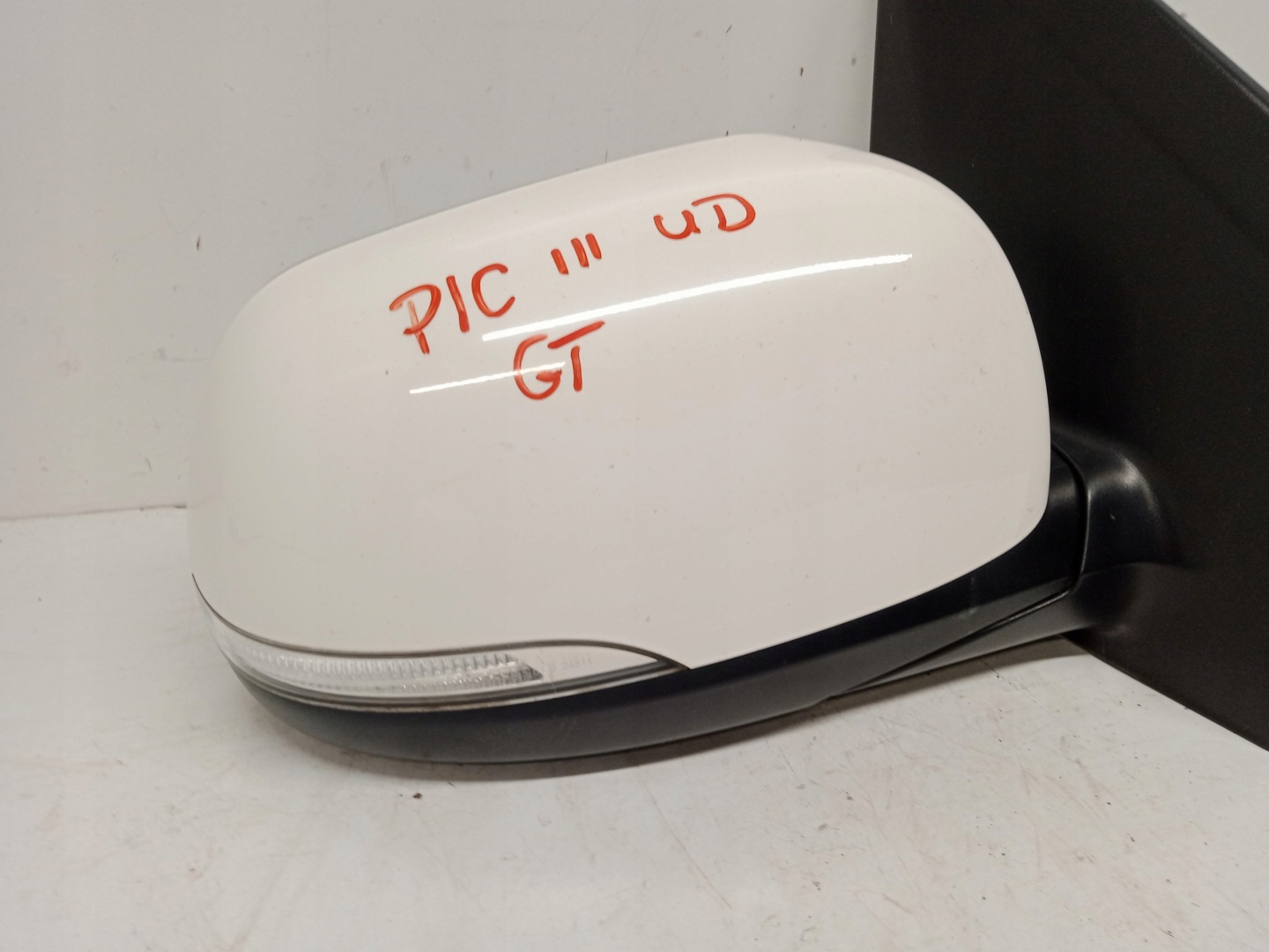 KIA PICANTO GT III mirror right 8-PIN UD 2019R