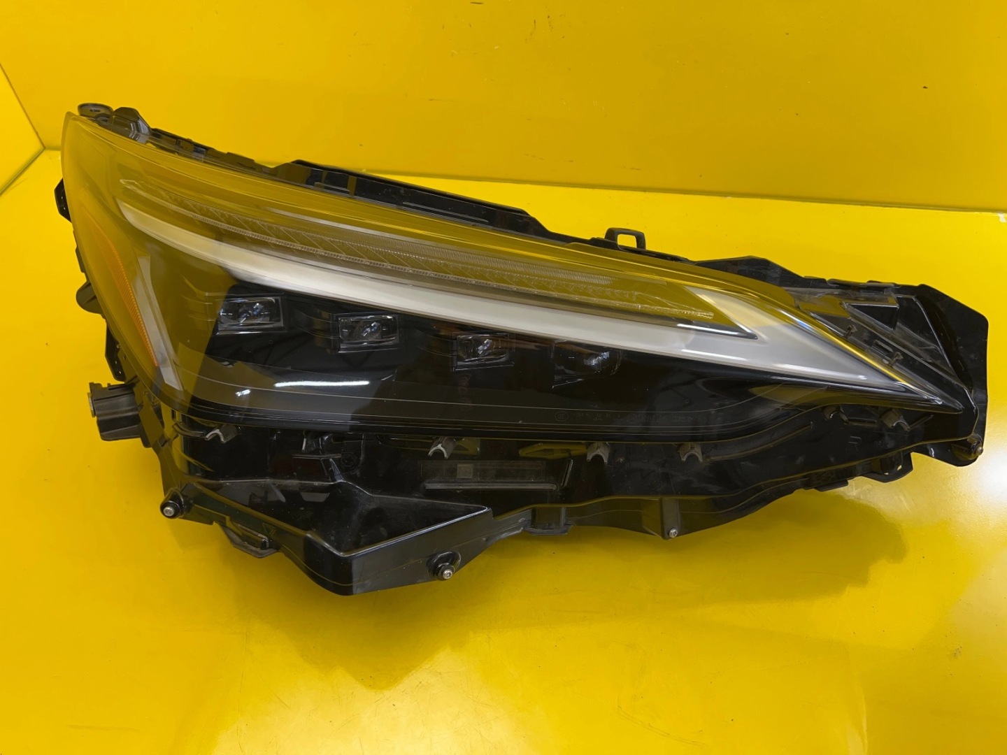 light right Lexus NX NX350H NX450H Full Led 2022