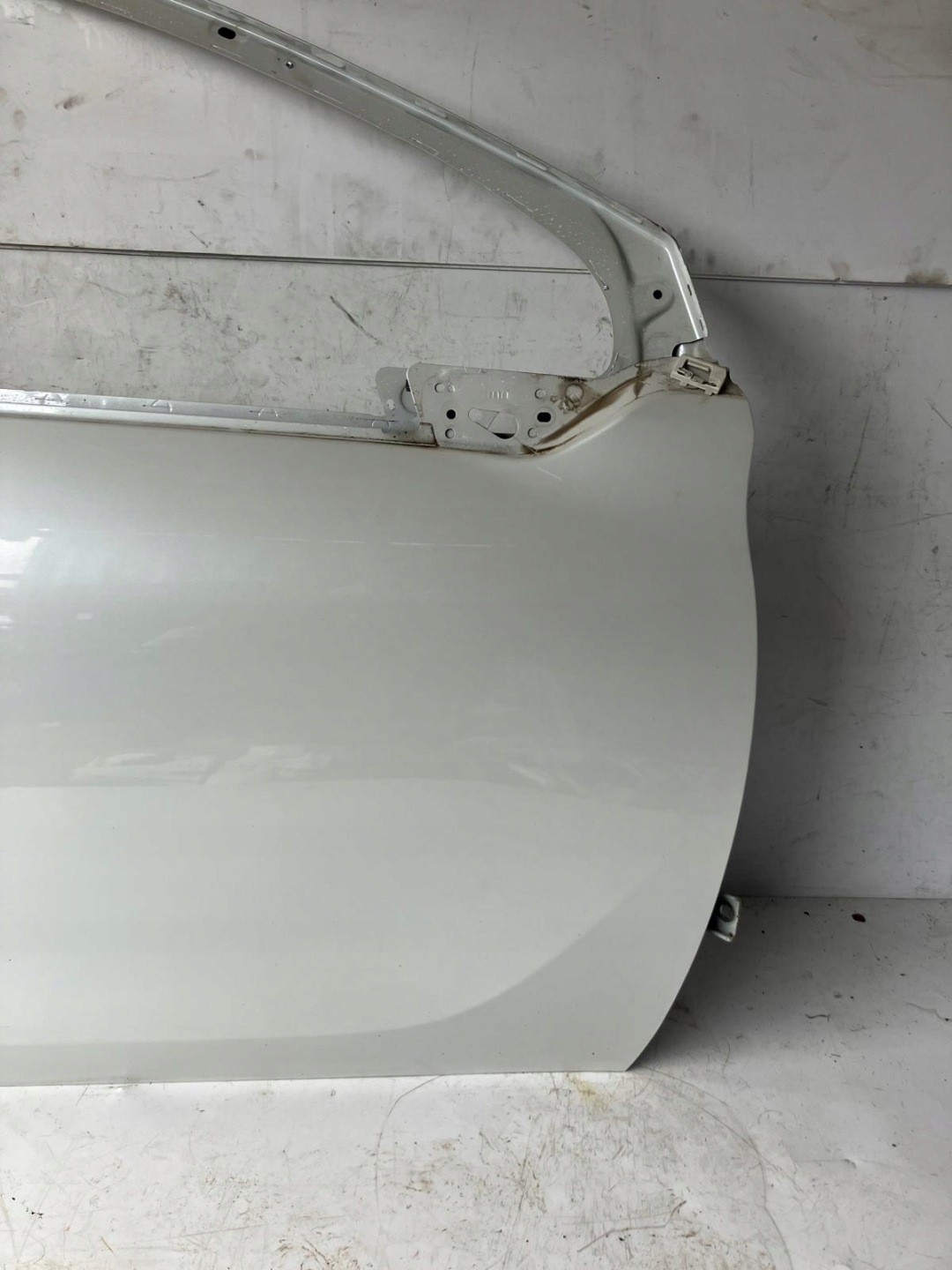 door right front PEUGEOT 208 and EFCD BIALA PERLA