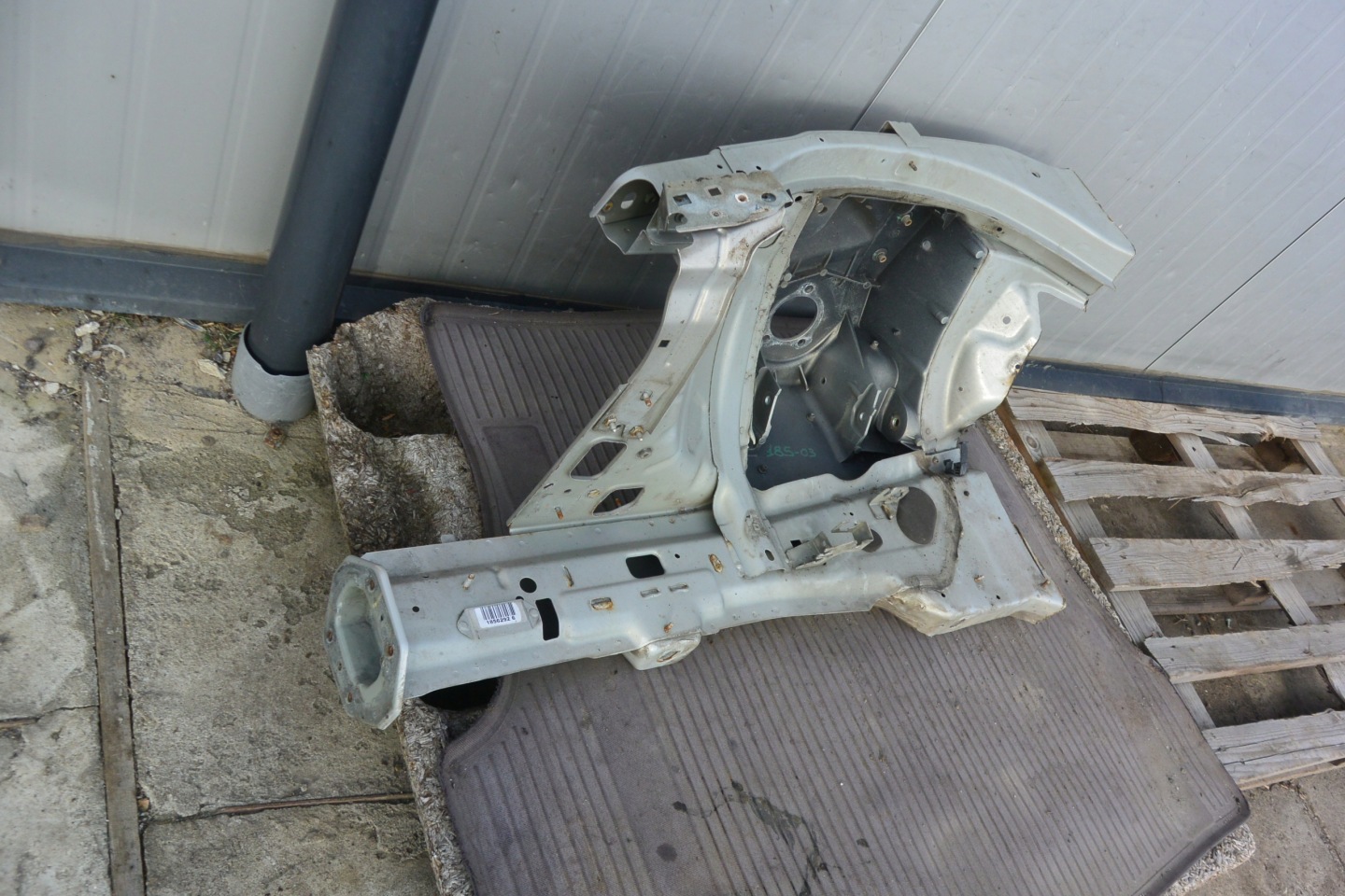 MASERATI QUATTROPORTE VI placement FARTUCH LEW front