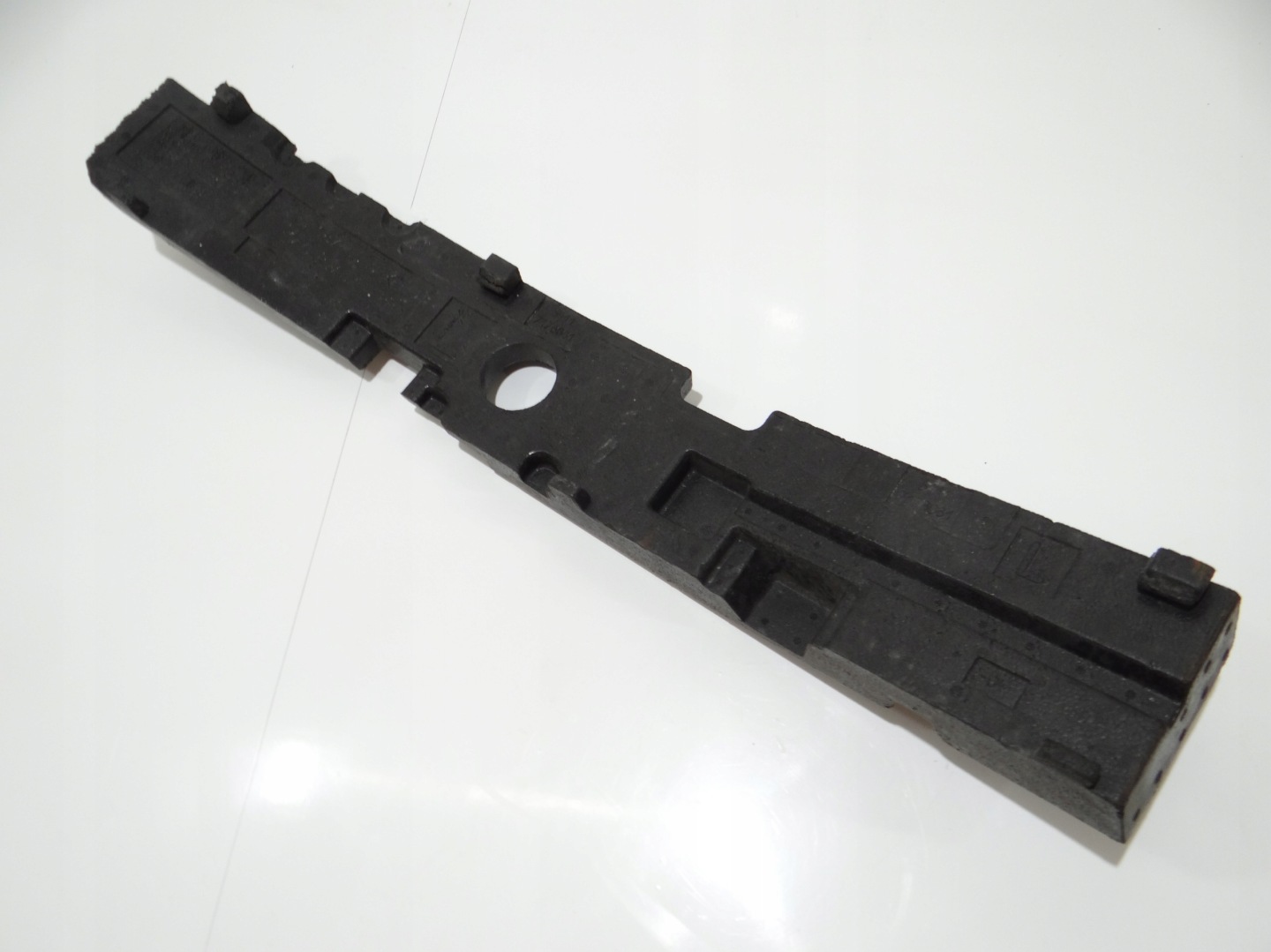 ABSORBER nárazníku levý předek BMW E60 E61 7178081 (4822551)