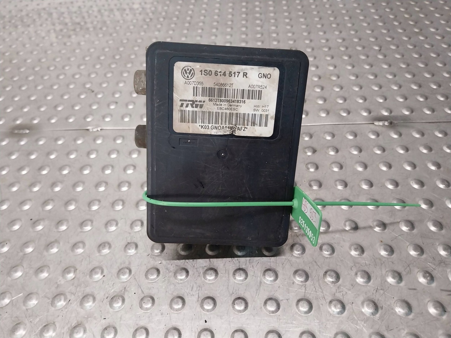 pump control unit ABS 1S0614517R SEAT MII VW UP SKODA CITIGO