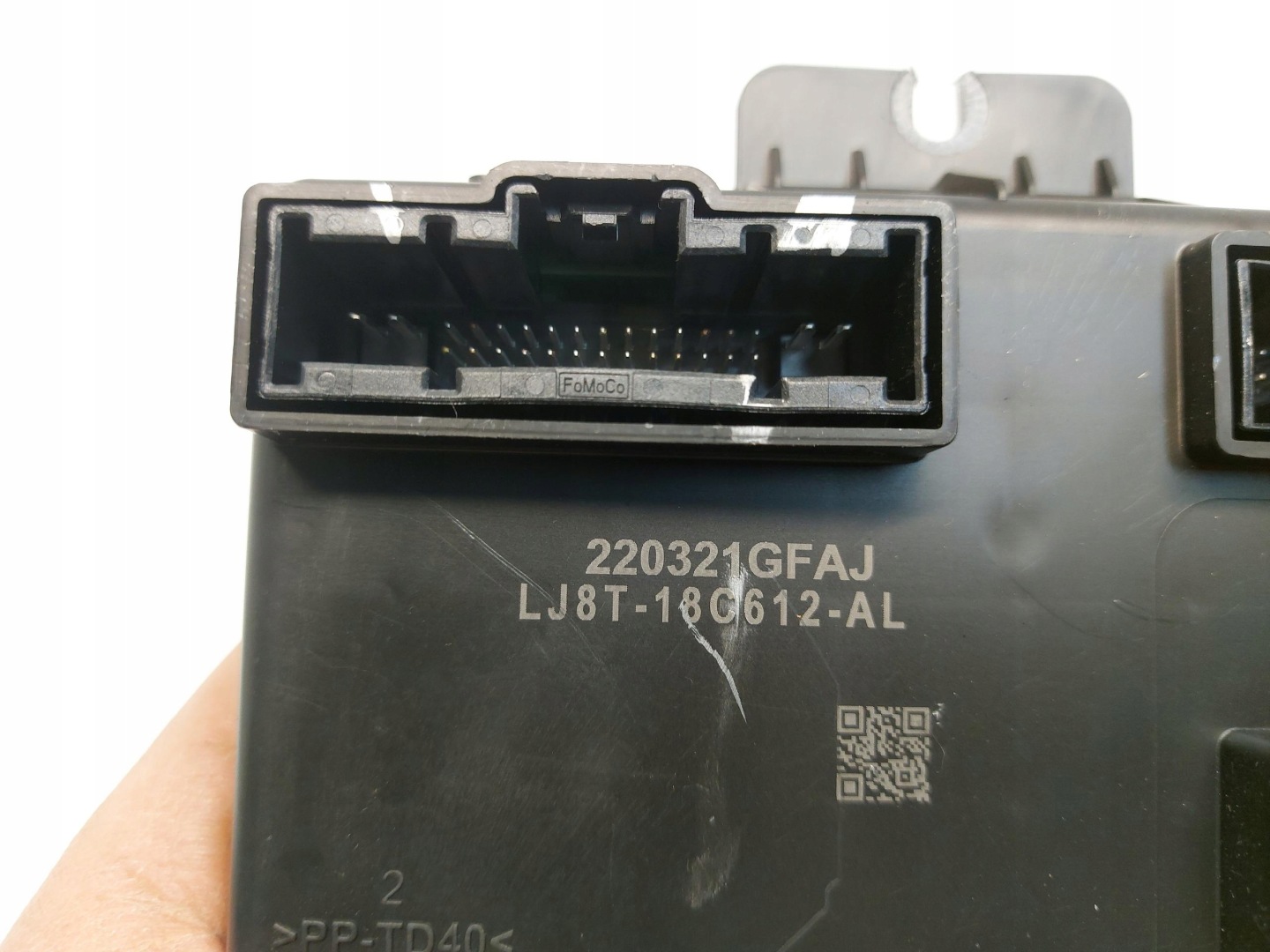 Ford MACH-E control unit of the air conditioning module LJ8T-18C612-AL