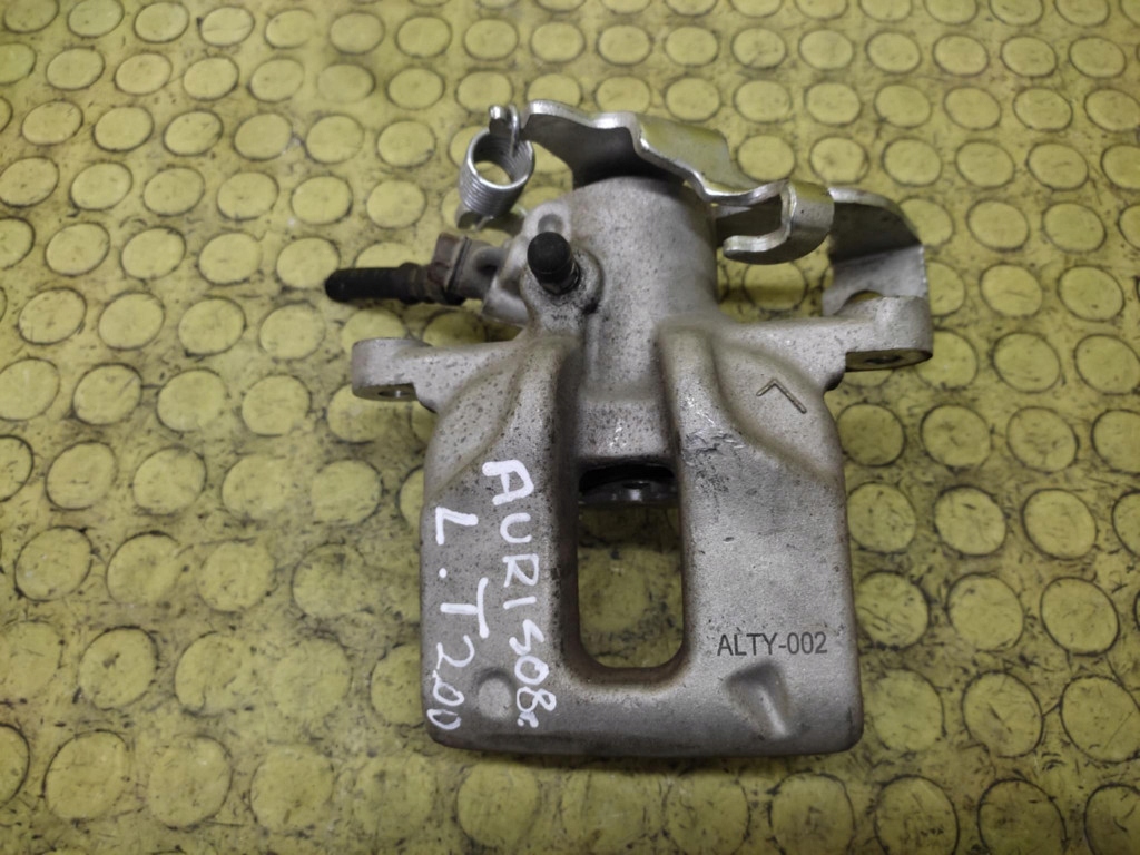 TOYOTA AURIS 2.0 D caliper brake left rear part