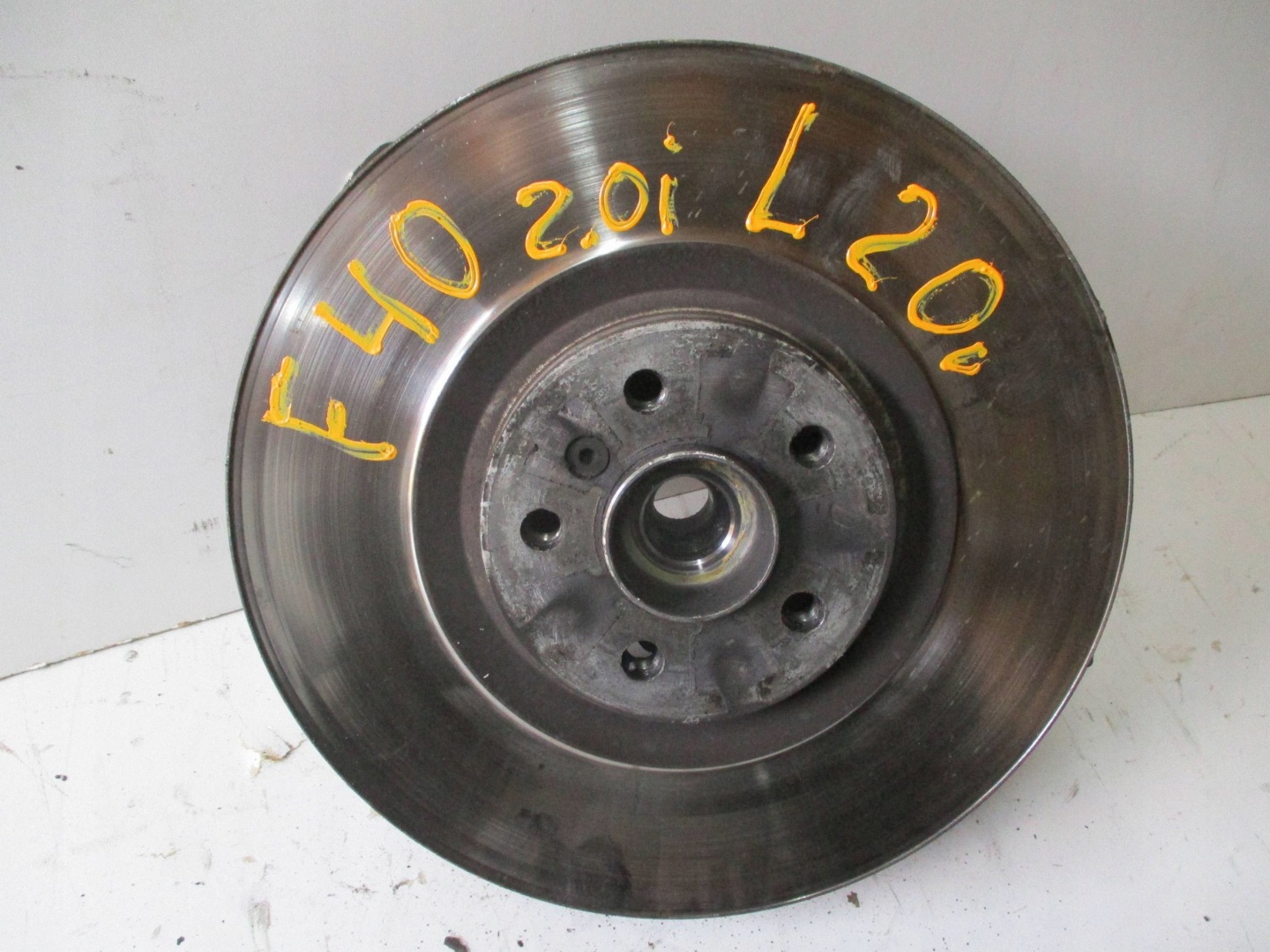 swing front front left BMW 1 F40 6876645