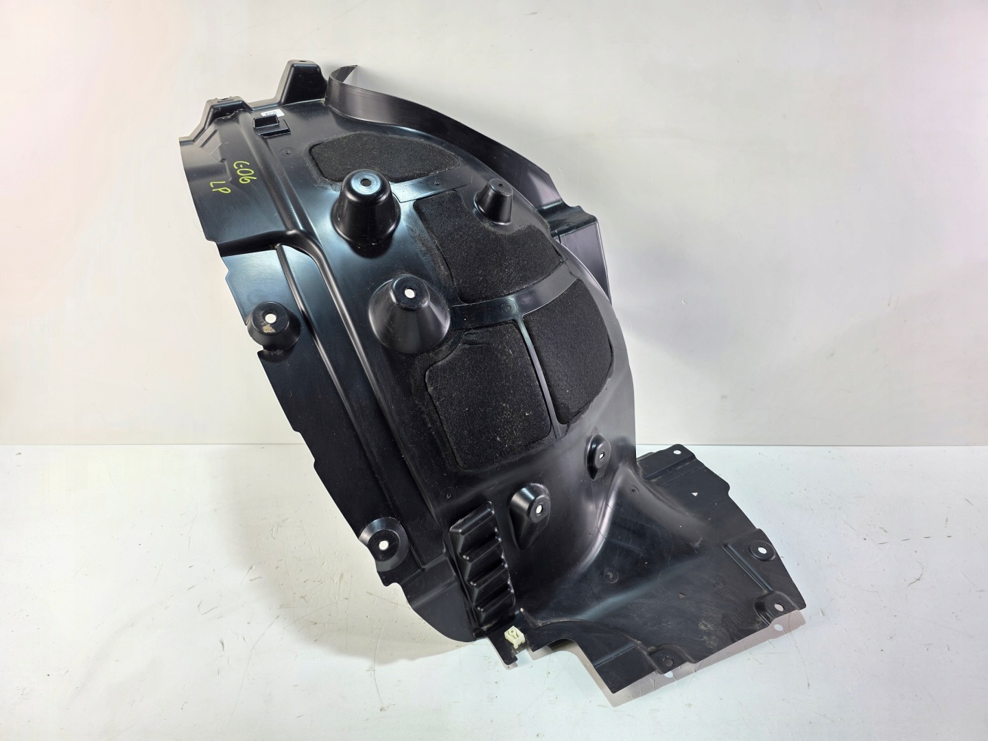 mudguard left front BMW X6 G06 LCI 7427507