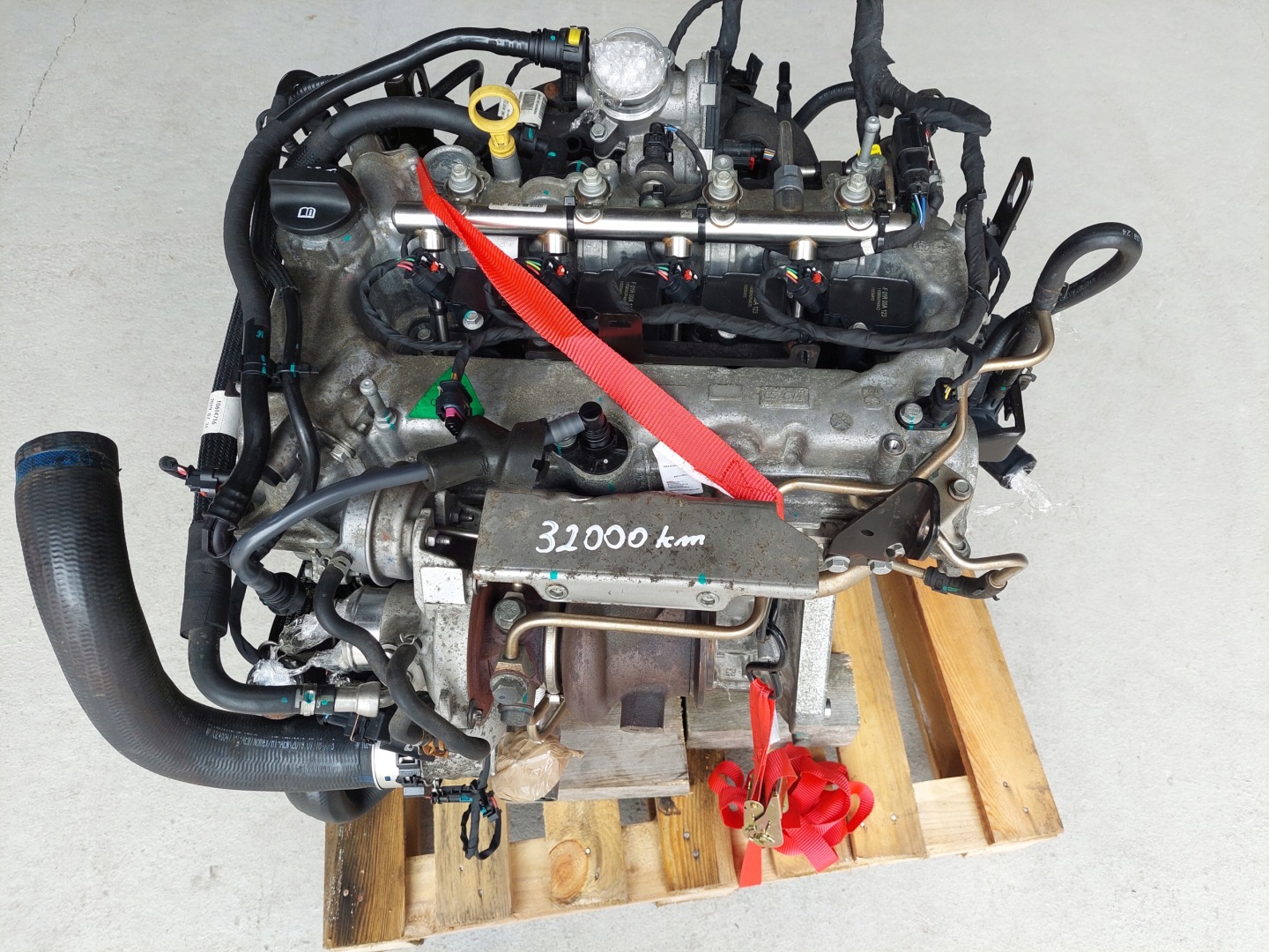 engine complete 15E4E MG HS and 1.5 T TGI AUTOMAT