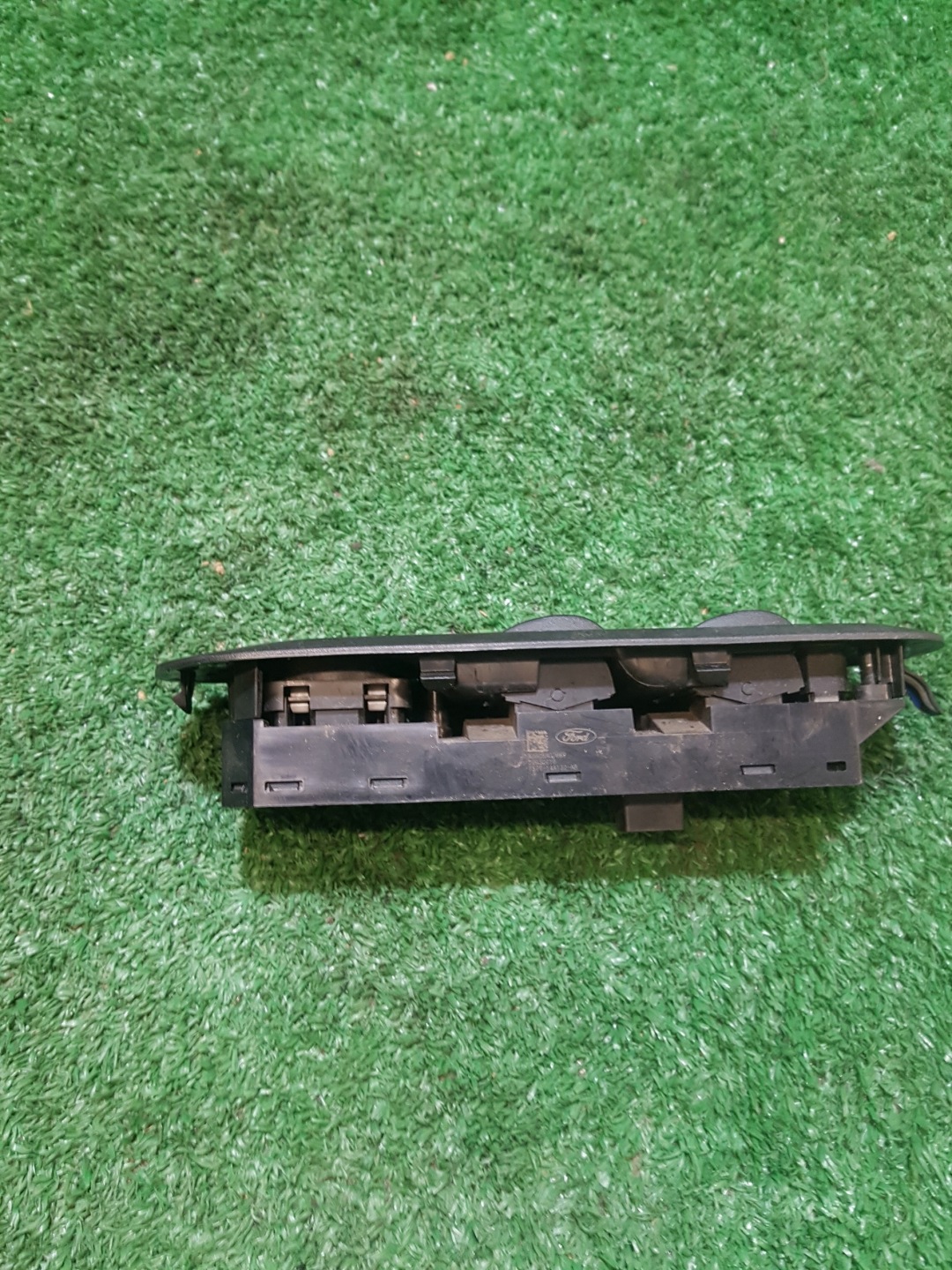 control panel of the window driver´s FORD MONDEO MK 4 7S7T-14A132-AB