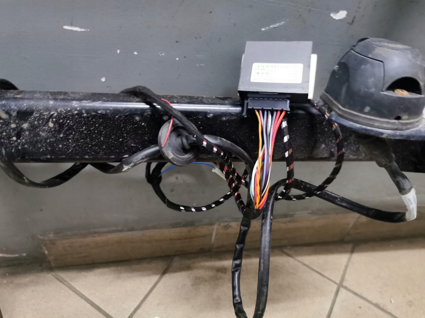 Gancio traino completo VW TIGUAN e / LIFT 07-16