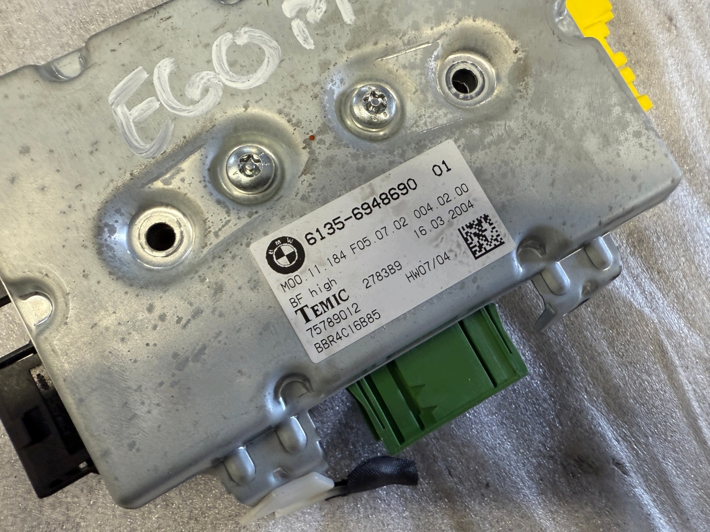 BMW 5 E60 E61 module control unit door right front 6948690