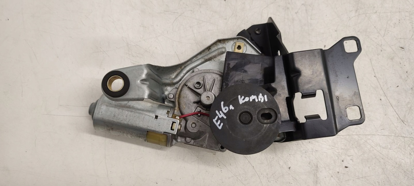 motor ablaktörlők far hátsó BMW E46 LIFT 2,2 benzín
