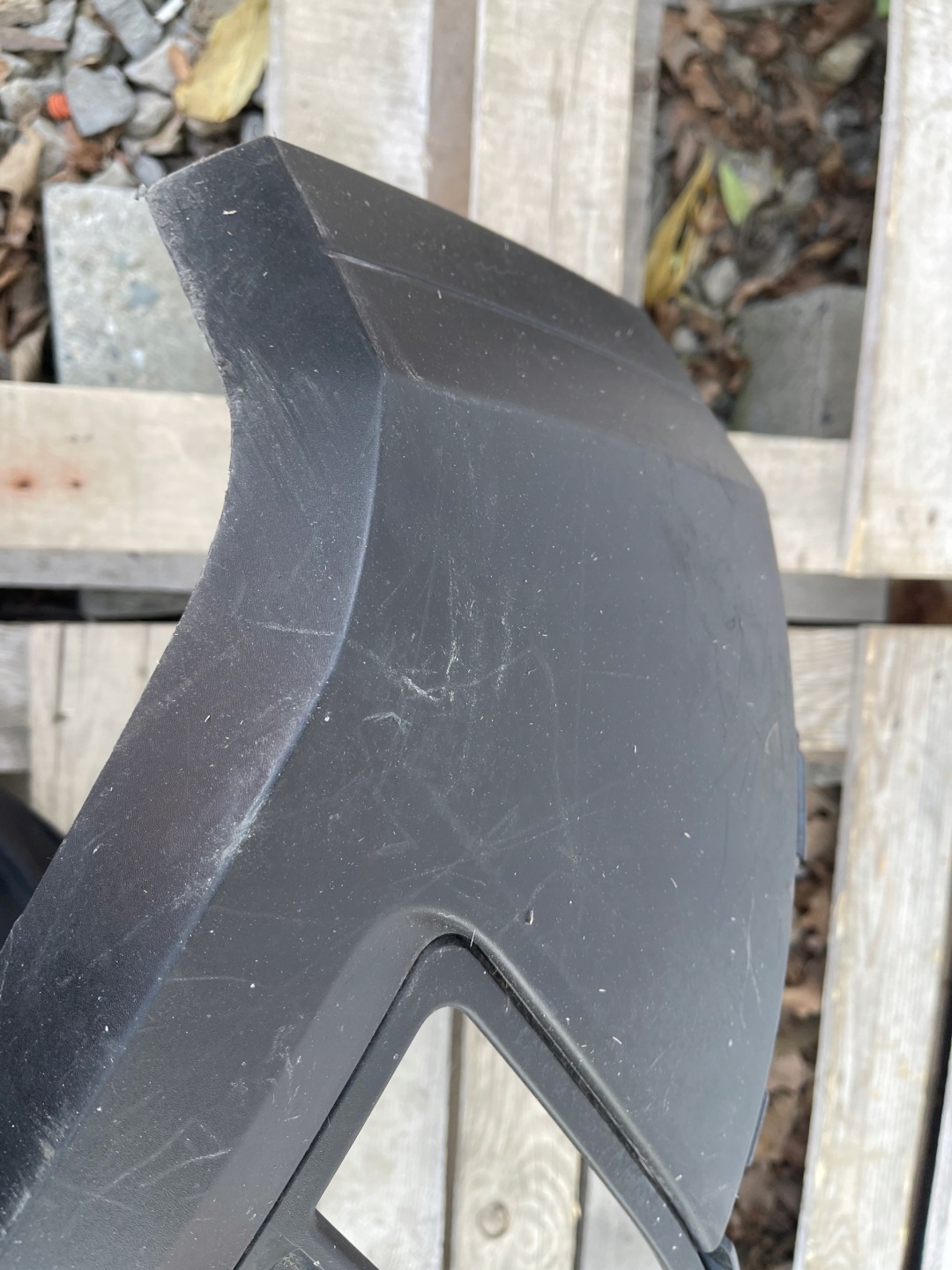 JAGUAR E-PACE SPOILER der Stoßstange heck PDC J9C3-17A958-A