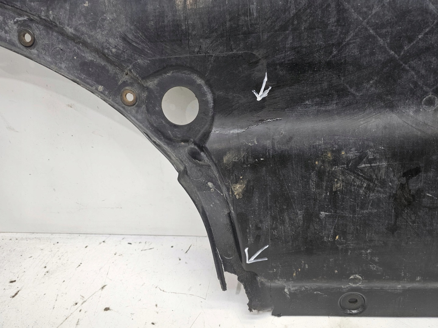 cover below engine cover AUDI A4 B8 A5 8K0863821S