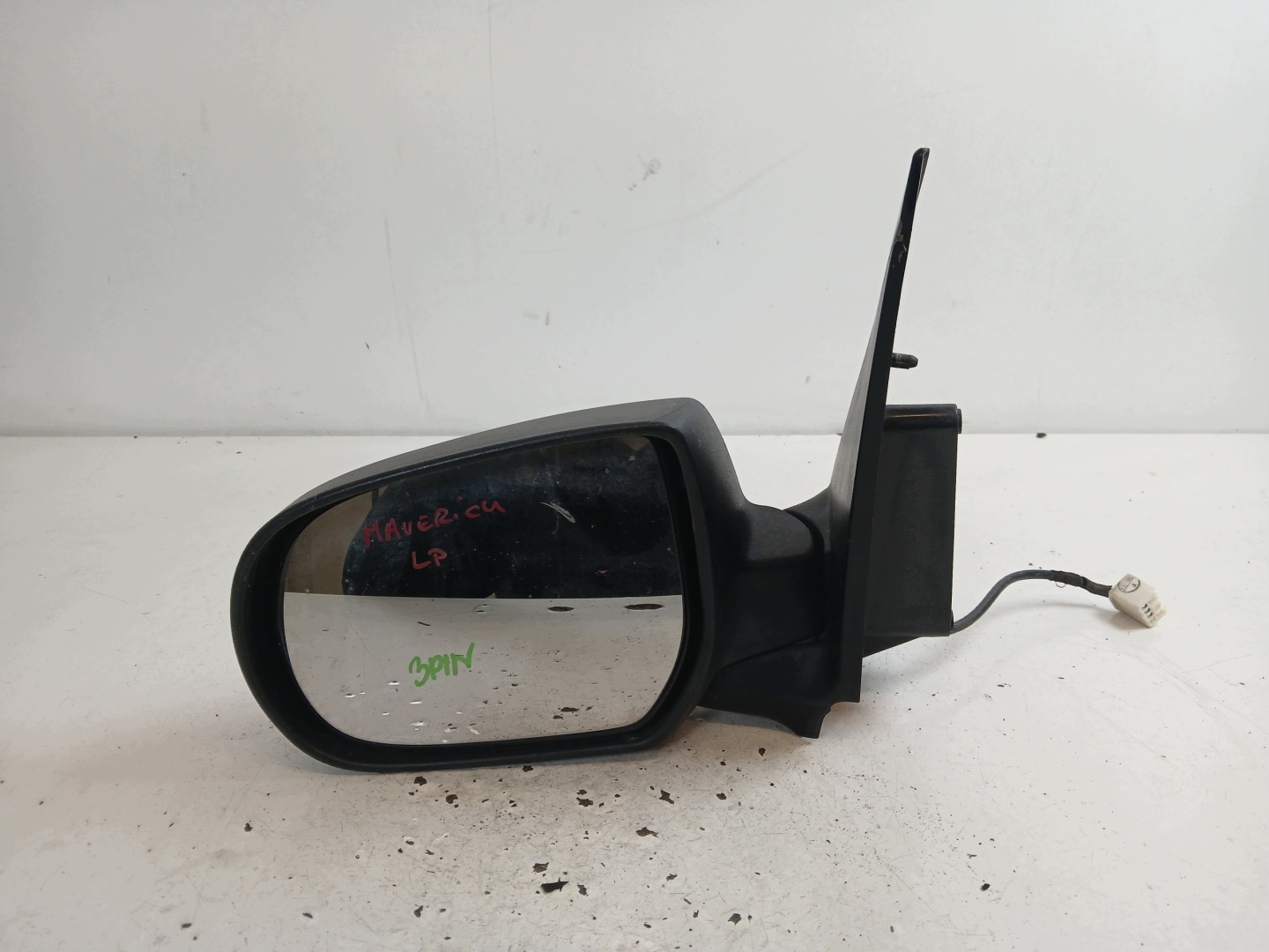 FORD MAVERICK II mirror left 3 PIN black,