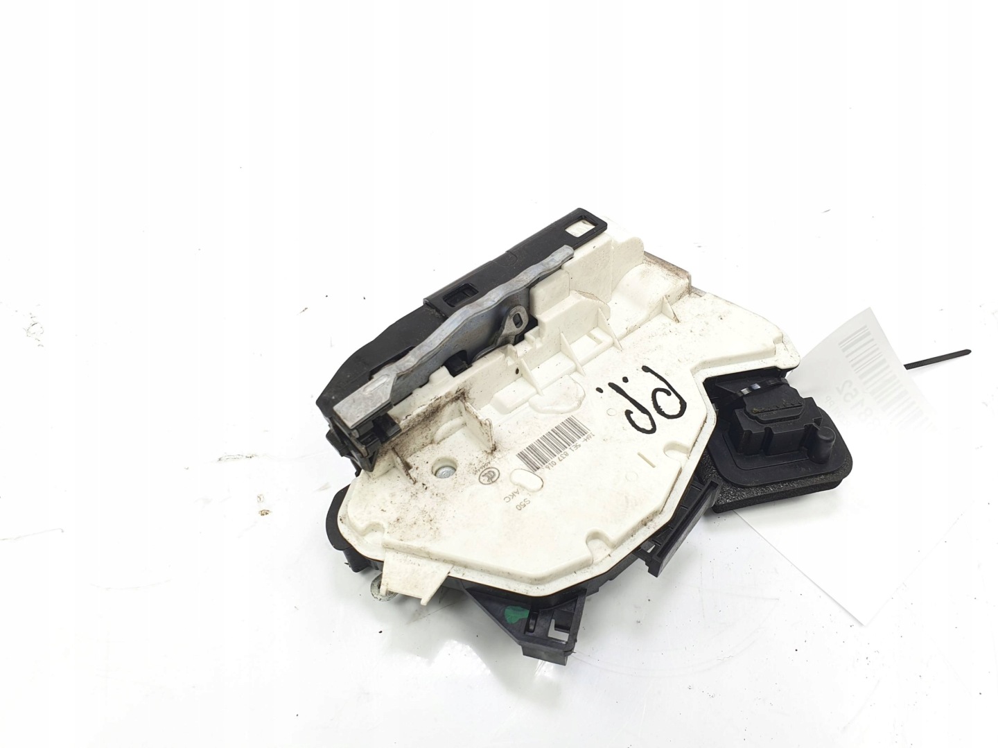 lock door right front EU 5E1837016 SKODA OCTAVIA III