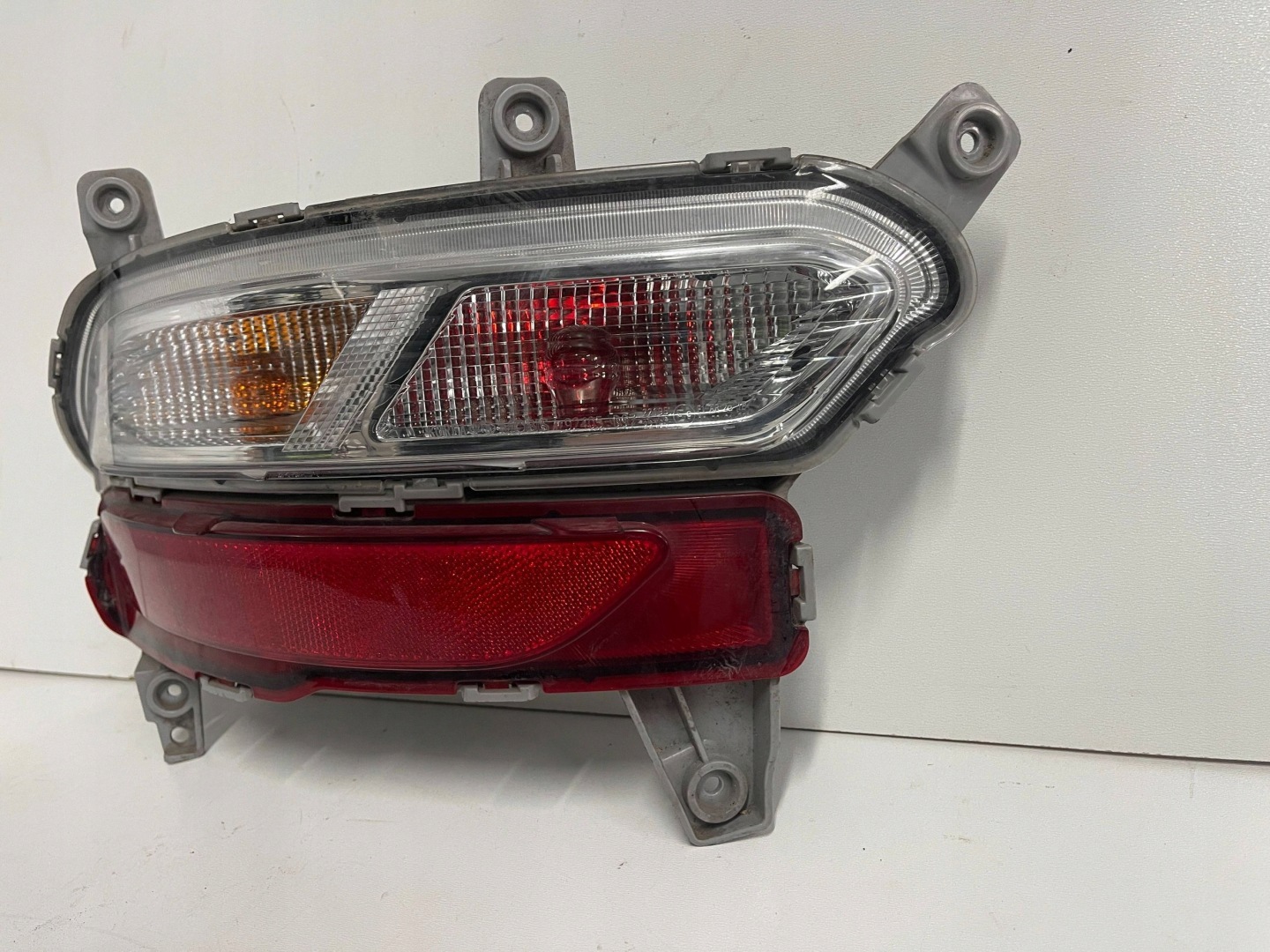 light rear part rear left KIA SPORTAGE QL 4 IV LIFT 18