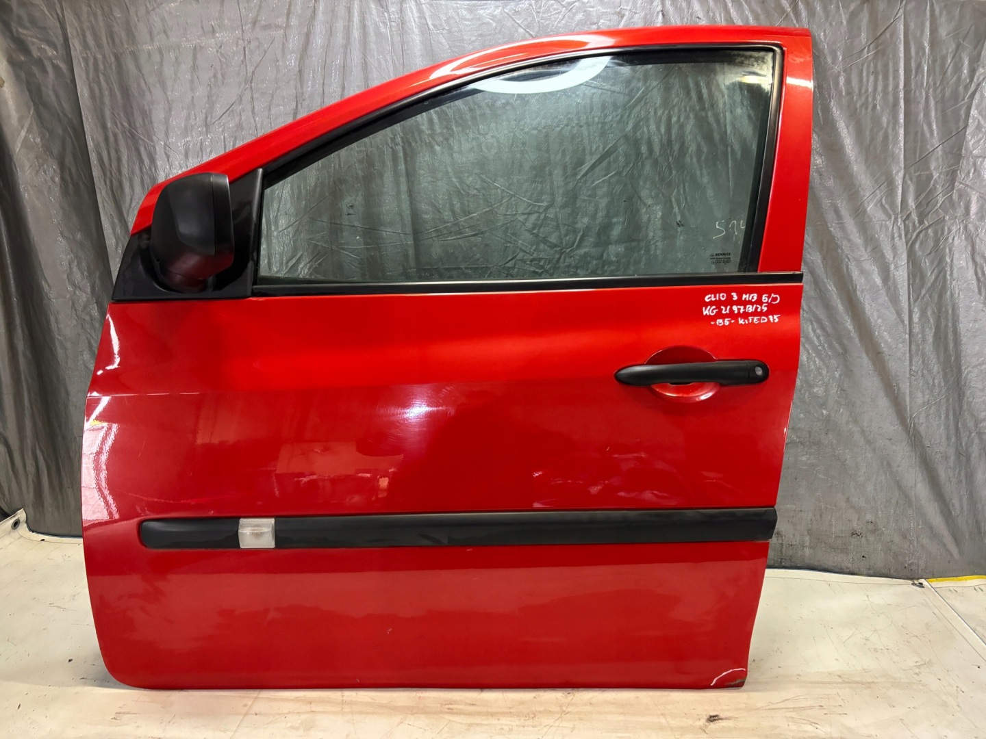 door left front Renault Clio III 3 HB 5D k: TED75