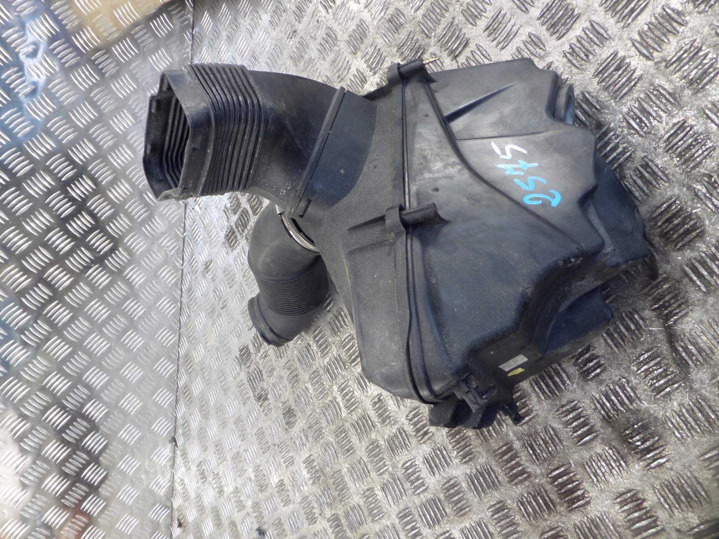 Gehäuse filter luft 5.2 AUDI S6 C6 07L133835C