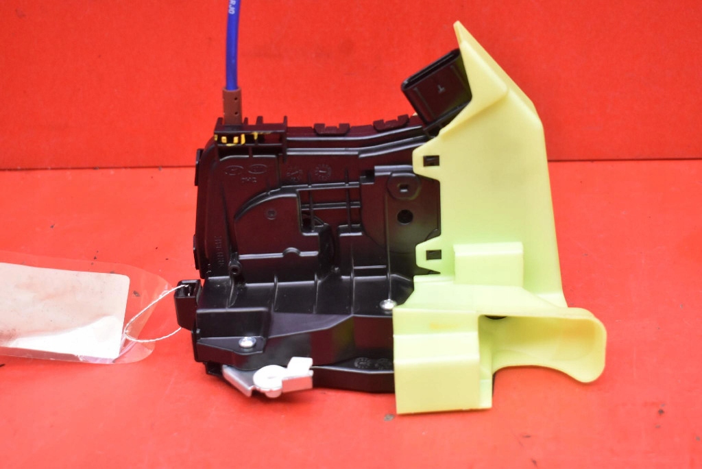 lock door left front front EU 81310-R2010 KIA SPORTAGE 5 V 21-25