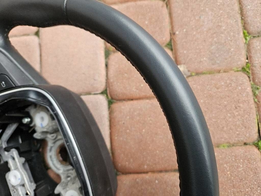 steering wheel, leather skorzana multifunkcja small PRZEBI Toyota Corolla E210 E21