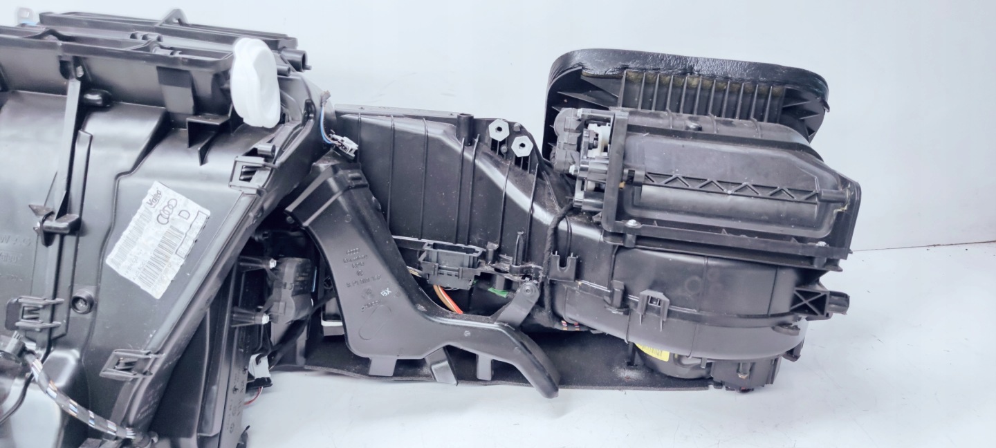 heater complete AUDI A3 8P LIFT 8P1820003Q