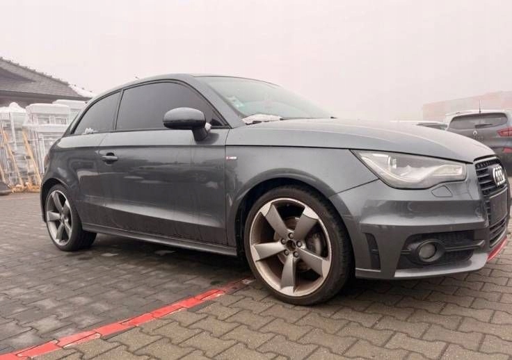 AUDI A1 8X 1 and S-LINE trunk door boot rear part 3D + light left right LZ7S