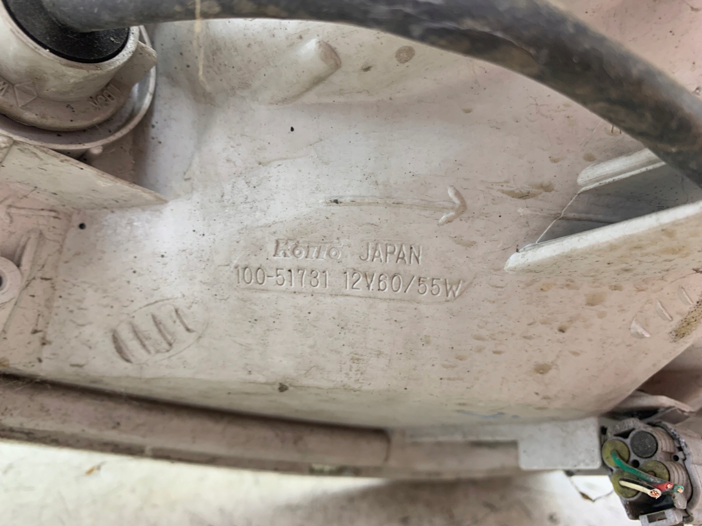 DAIHATSU CUORE VI light right front LADNA