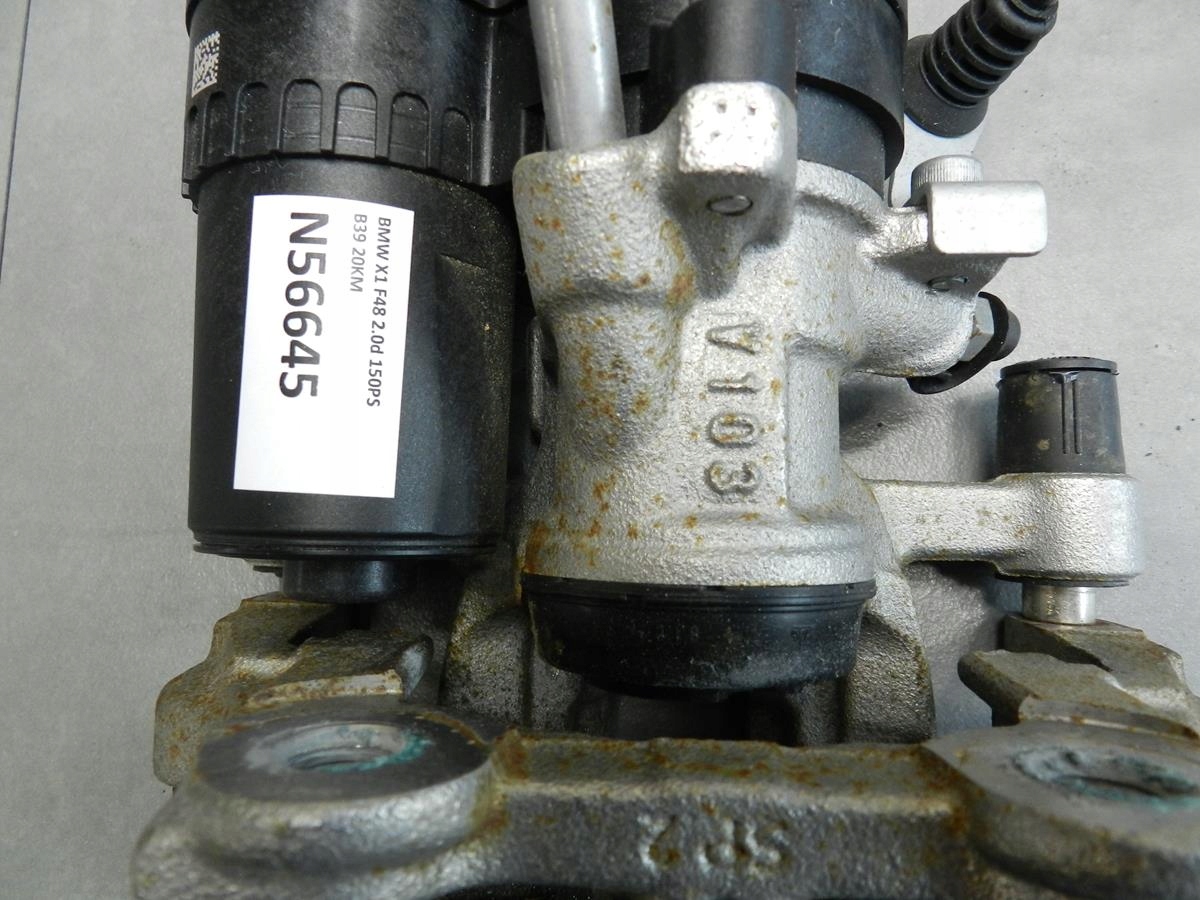 BMW X1 F48 caliper left rear part 6880379