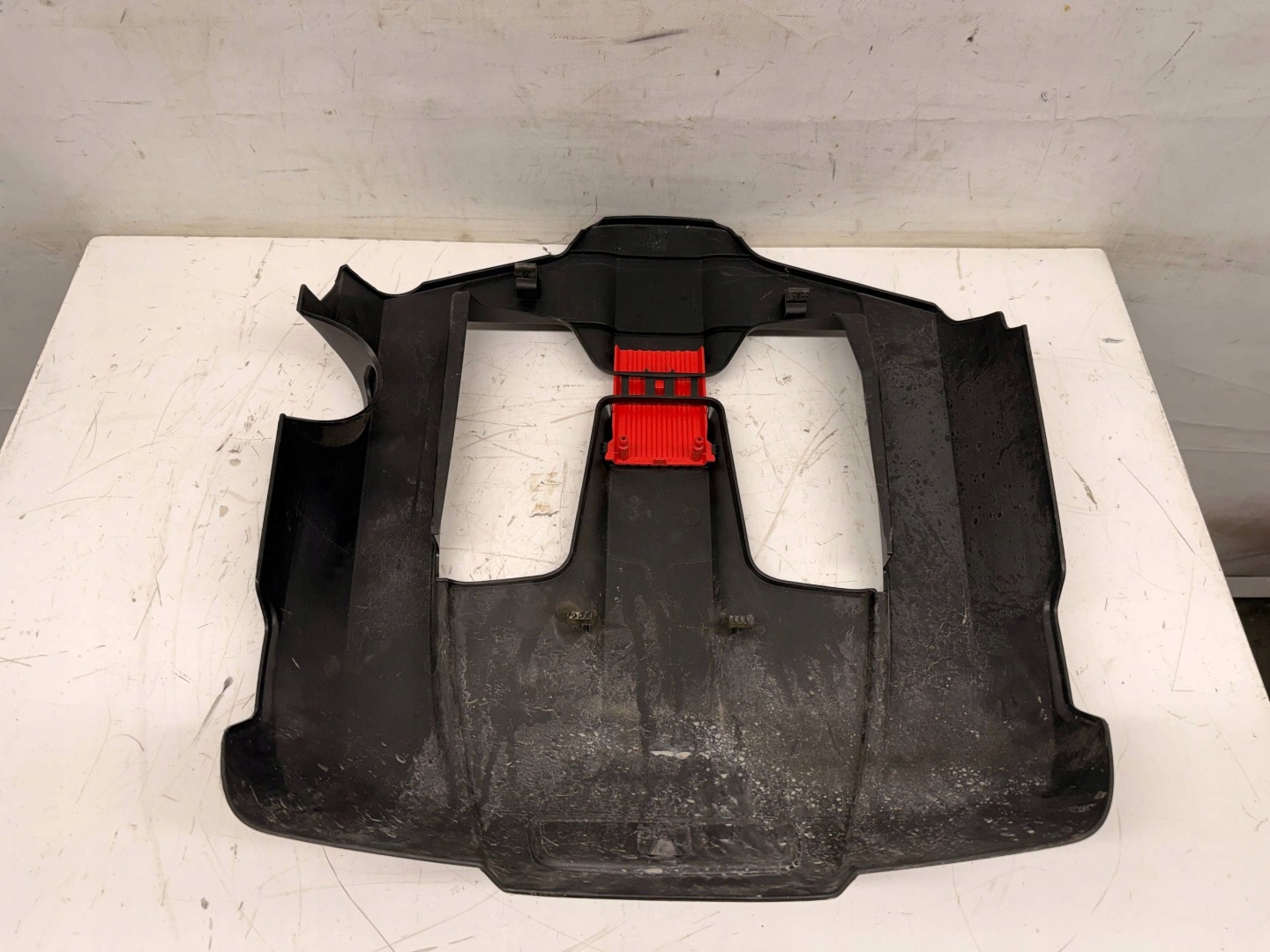 Cayenne II 7P5 Blende Abdeckung DES MOTORS 7PP103925B