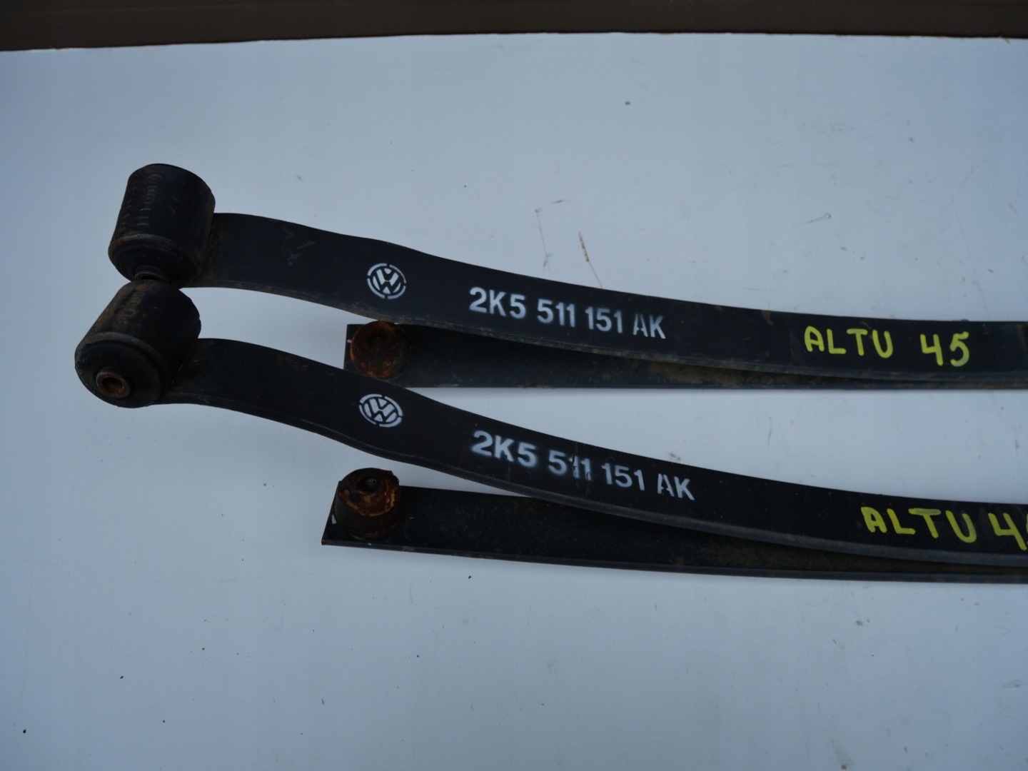 VW CADDY 2K5 2K5511151AK RESOR RESORY