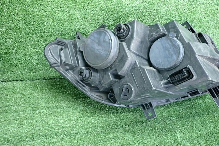MERCEDES SPRINTER 910 W910 W907 18- reflektor left light left A9109060000