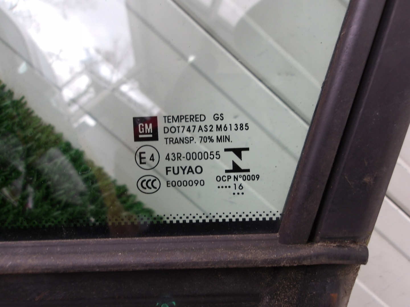 OPEL ASTRA K 15- window gasket door left front
