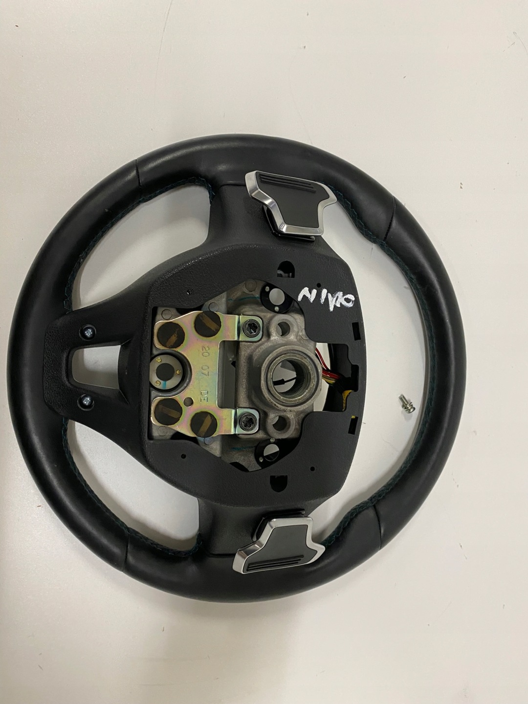 KIA NIRO EV LENKRAD LEDER LOPATY GRZANA