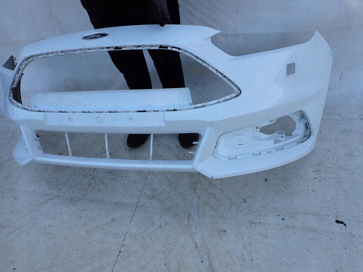 FORD FOCUS MK3 LIFT ST 14-18 bumper front washers