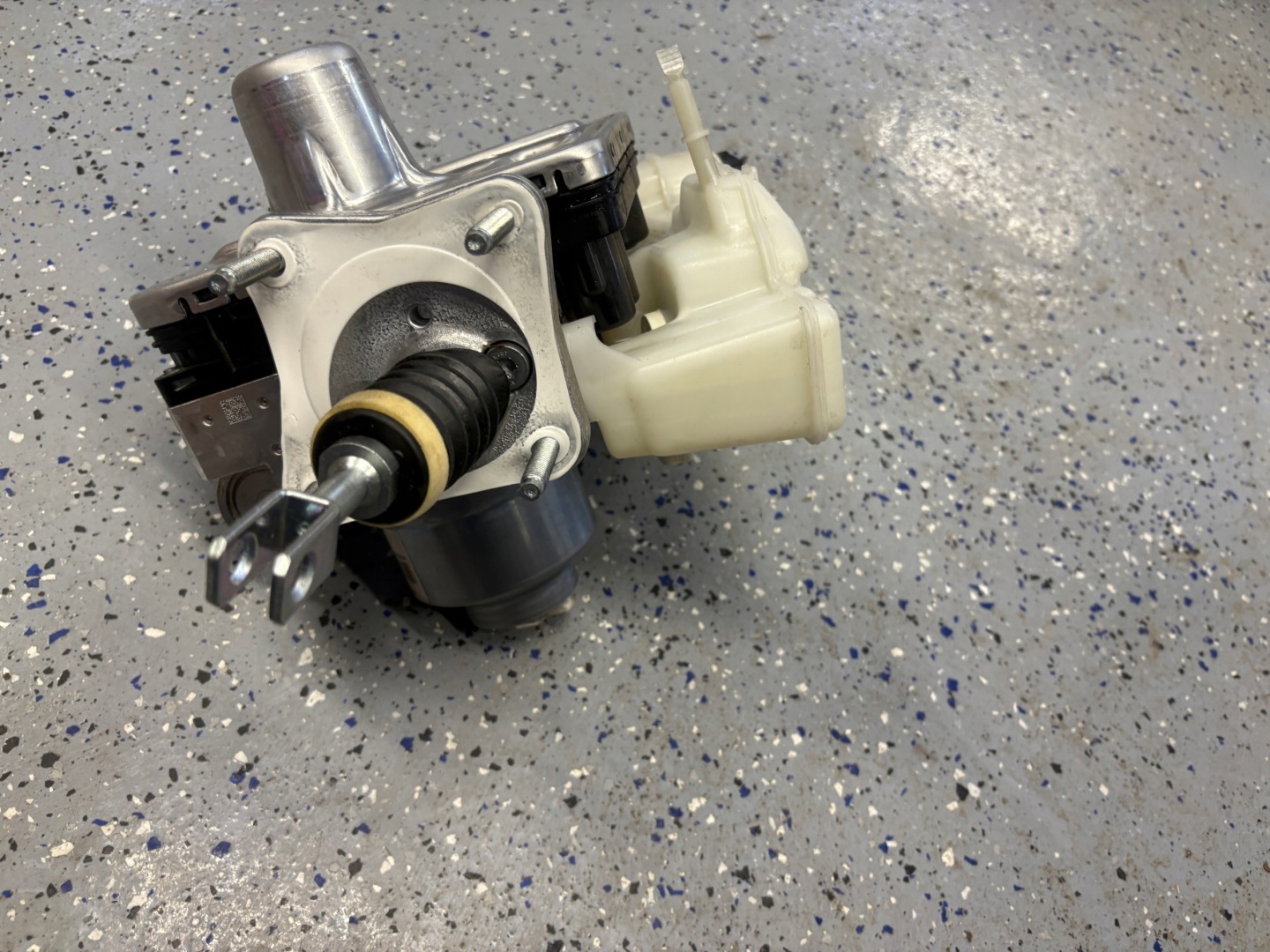 FORD FOCUS MK4 1,5 Pompa ABS NX61-2D335-AD NX61-2C219-MD