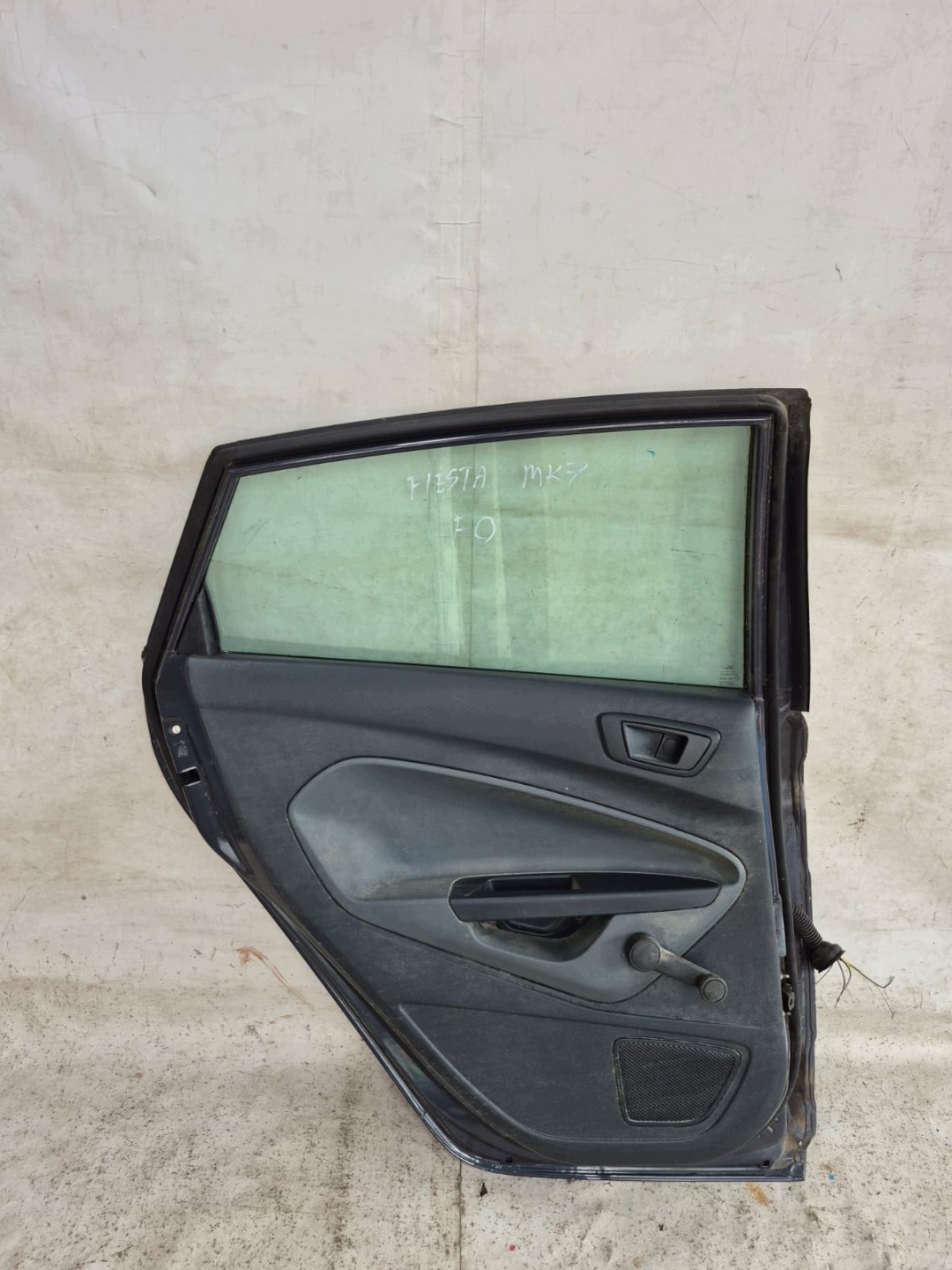 FORD FIESTA MK7 08- door left rear part rear. complete