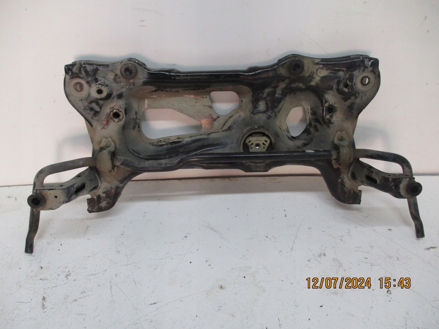 axle beam subframe axle beam Seat ATECA 1,0TSI 22R front front