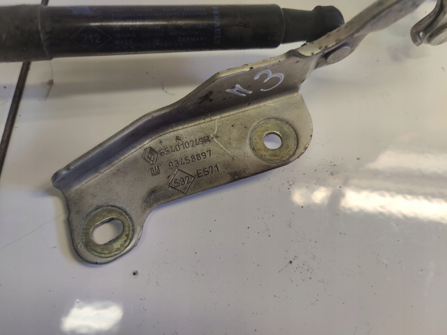 RENAULT TRAFIC III 1.6DCI hinge bonnets 654010249R 93451643B