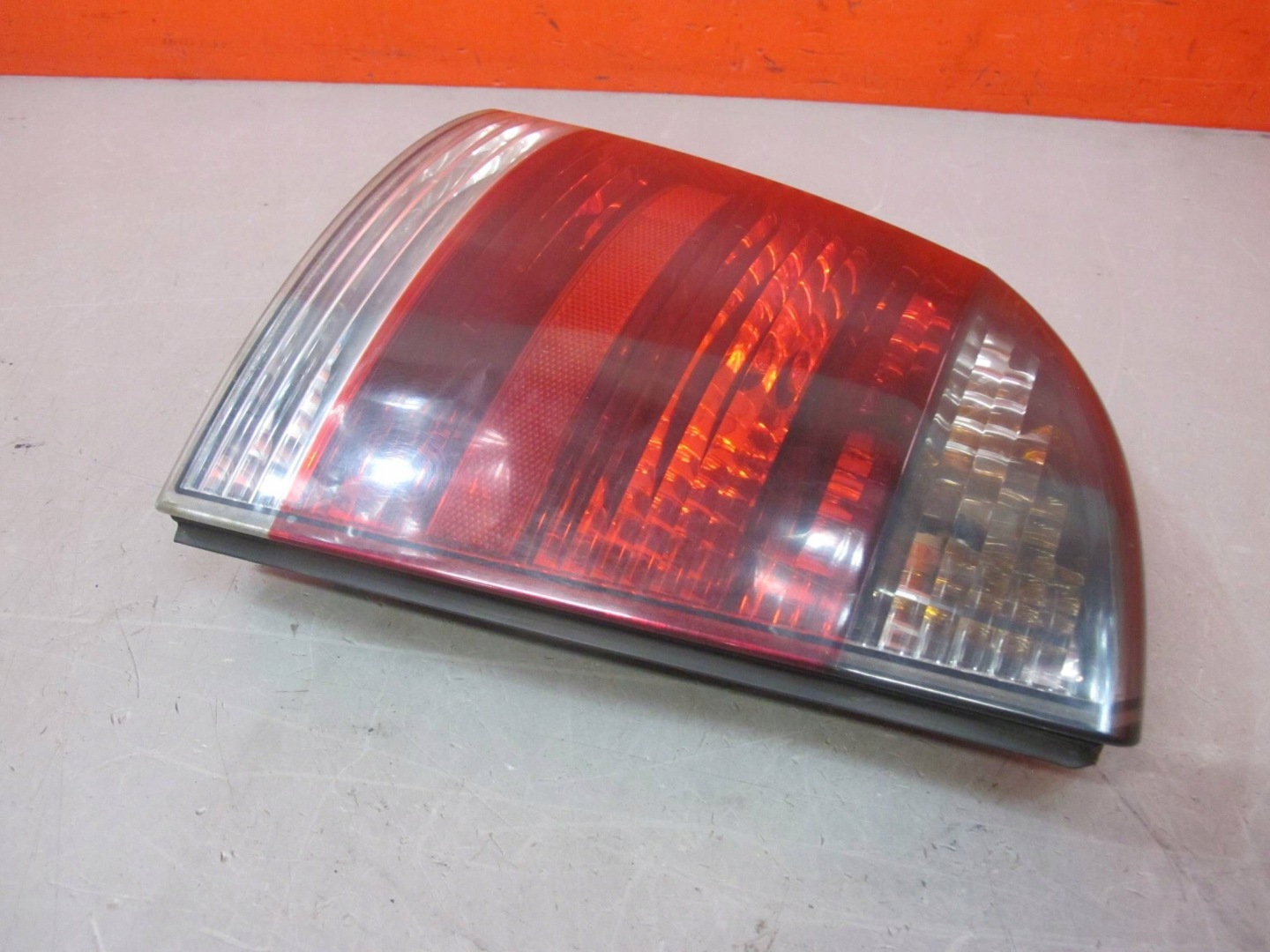 Opel Vectra C GTS LIFTBACK light left rear part rear EUROPA