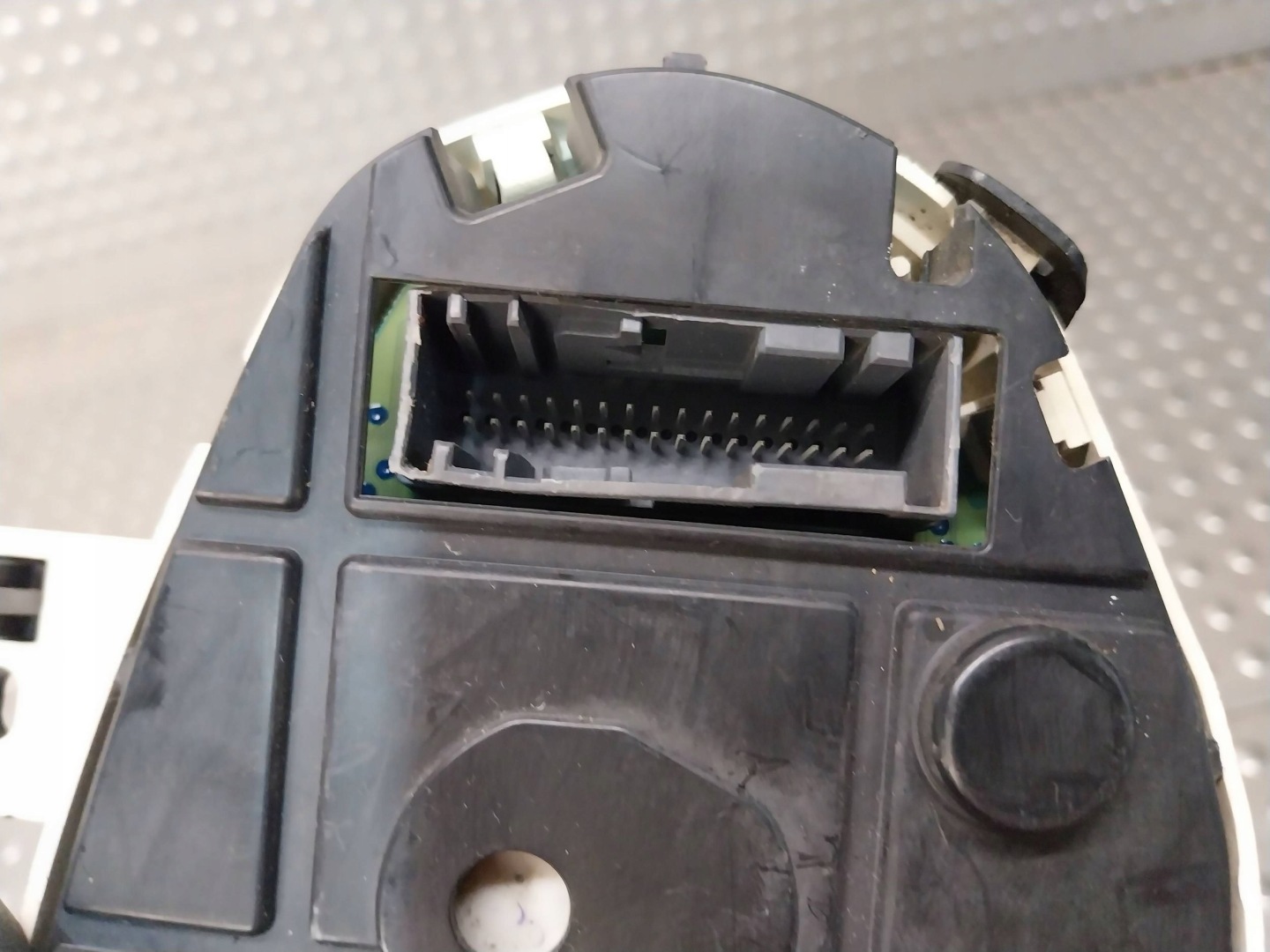 dials dials VP8A6F-10894-BC FORD FIESTA MK7