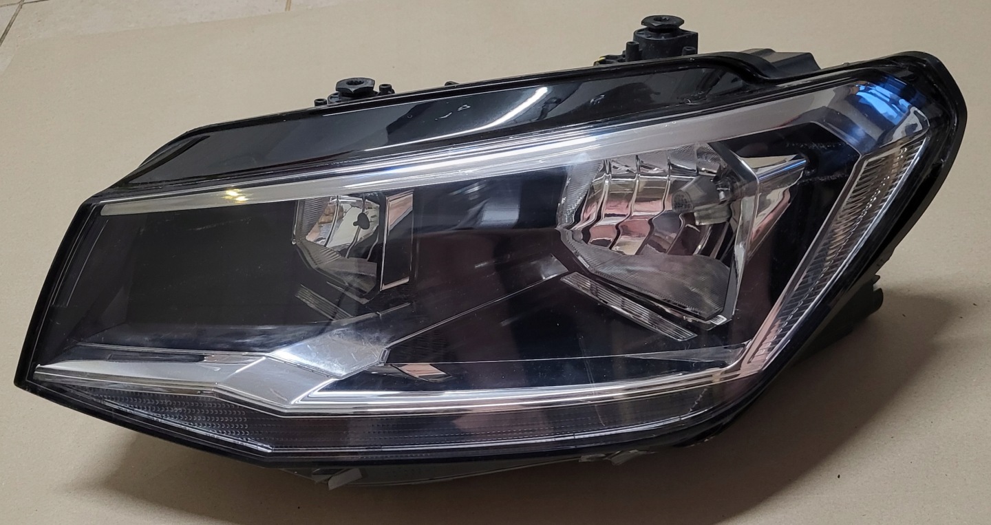 light REFLEKTOR front left front VW CADDY 2K original EUROPA