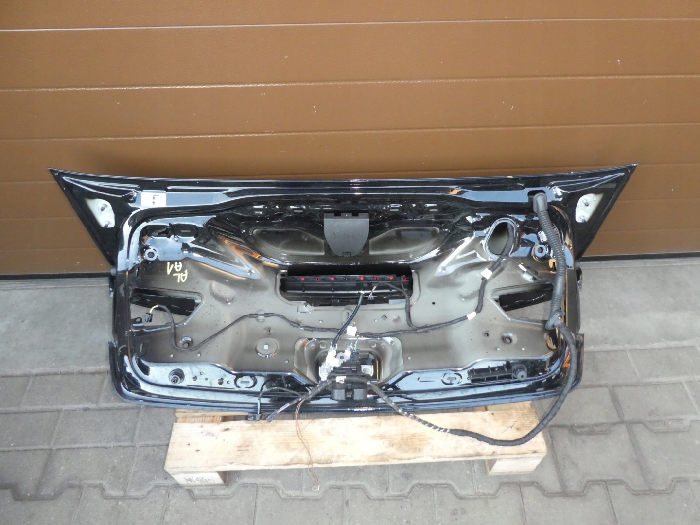 AUDI A3 8V CABRIO trunk door boot rear part black