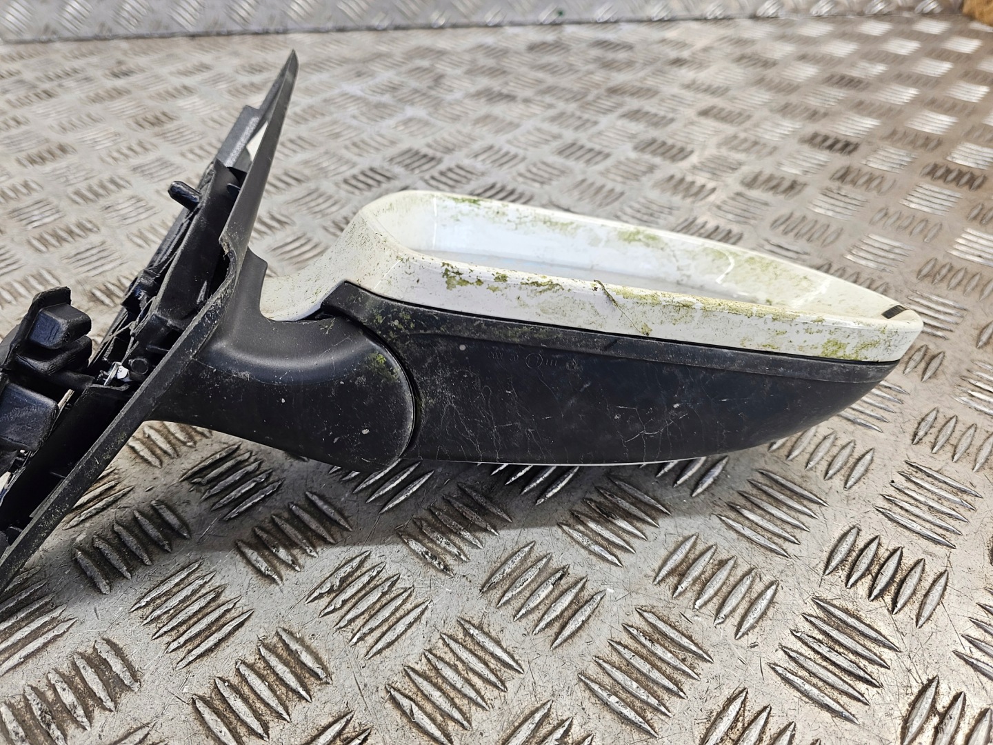 AUDI Q3 8U mirror right 6PIN LY9K 8U2857410D
