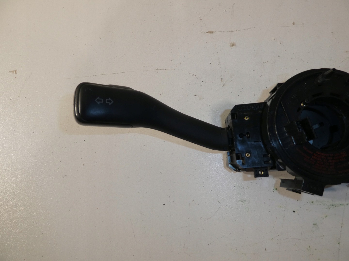 DEVIO LUCI TERGICRISTALLO TERGI VW GOLF IV 8L0953513