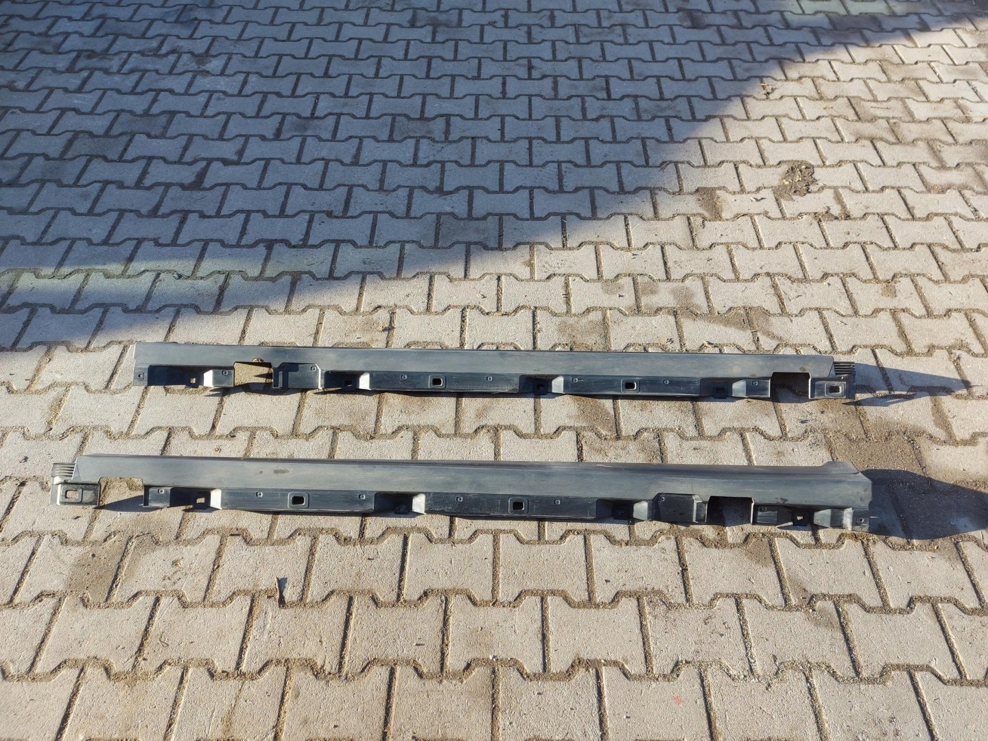 Mercedes EQA 250+ W243 moulding threshold right