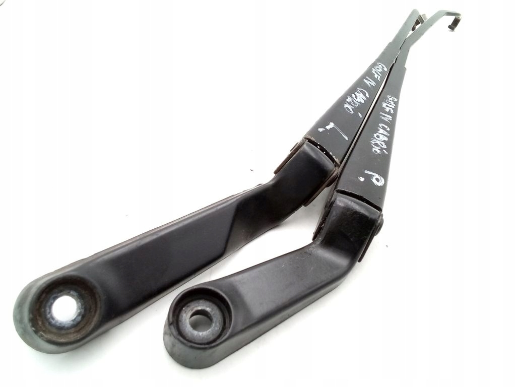VW Golf IV 4 Cabrio Cabriolet wiper arm left and right