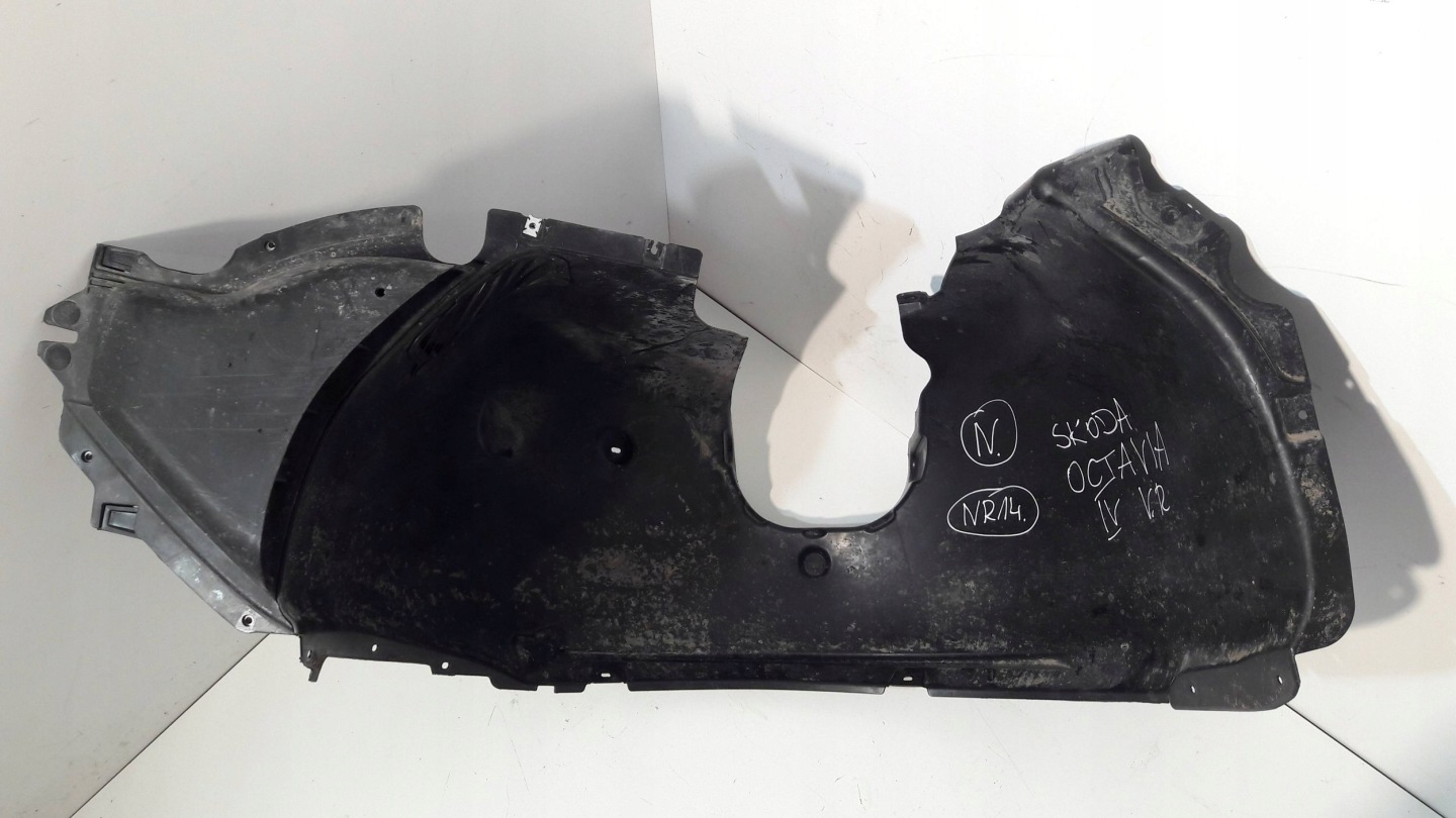 Skoda Octavia IV mudguard front right 2024 5E3809958K (NR14)