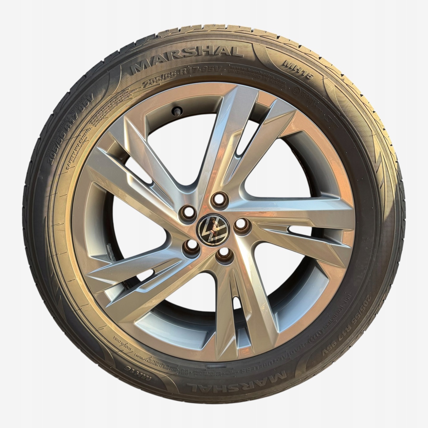 discs wheels tyres VOLKSWAGEN TAIGO 205/55/17" 5MM summer