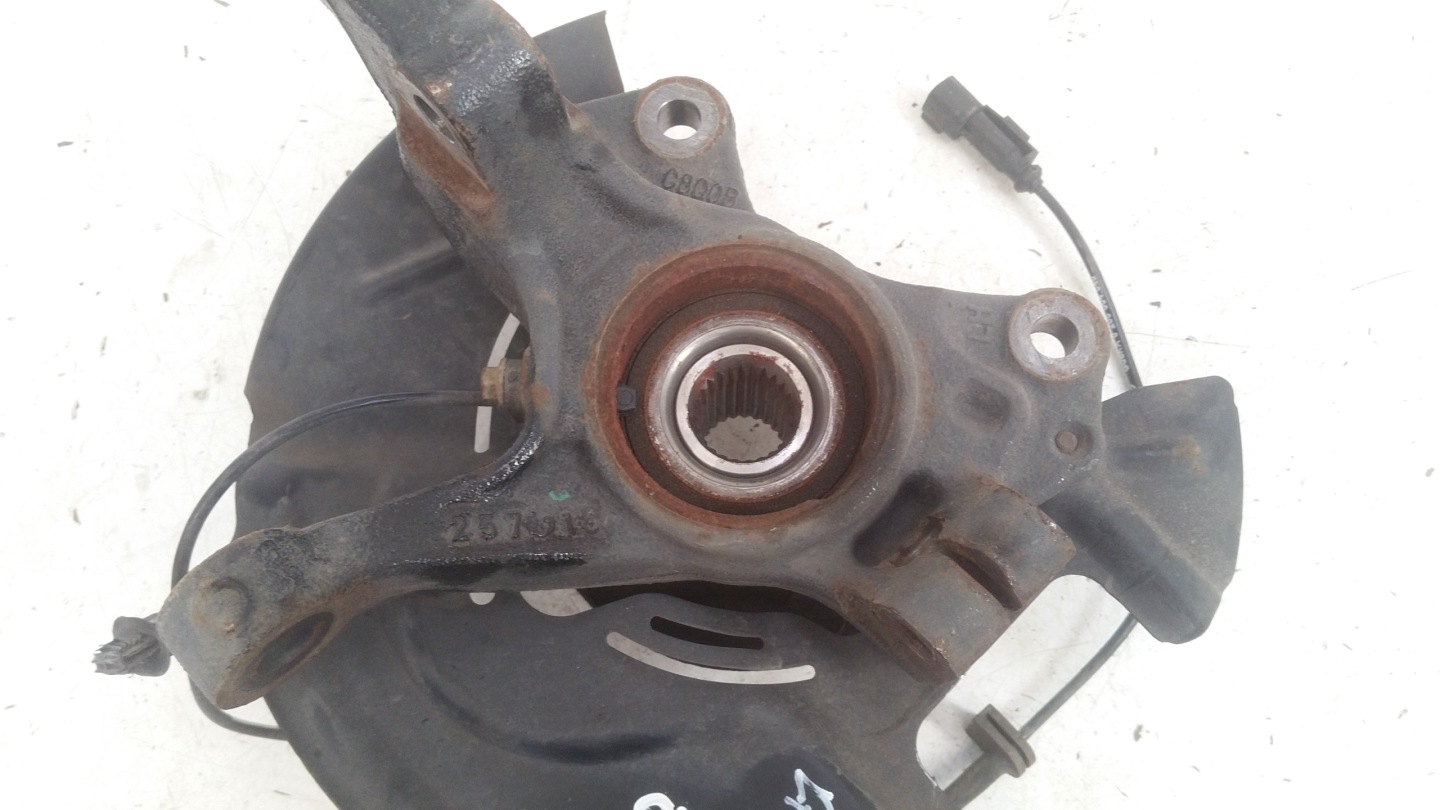 swing left front Ford Fiesta MK8 ST
